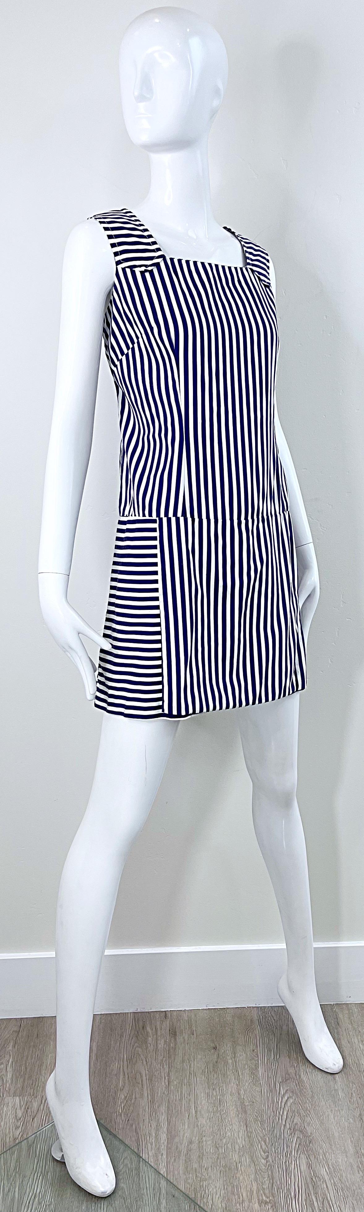Gris 1960s Romper Large Size Navy + White Striped Cotton Vintage 60s Skort Dress en vente