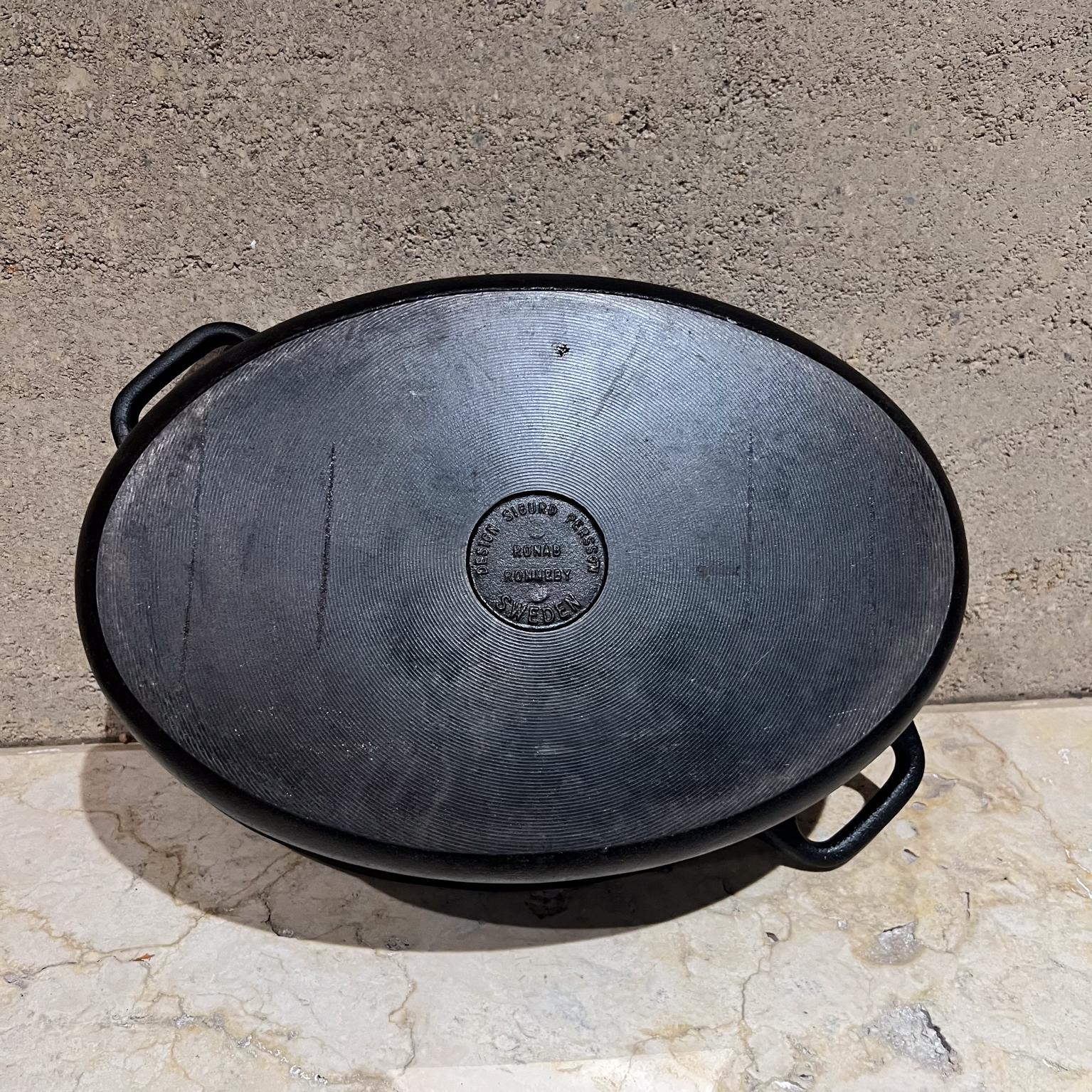 1960s Ronneby Design Sigurd Persson Cast Iron Casserole Sweden For Sale 2