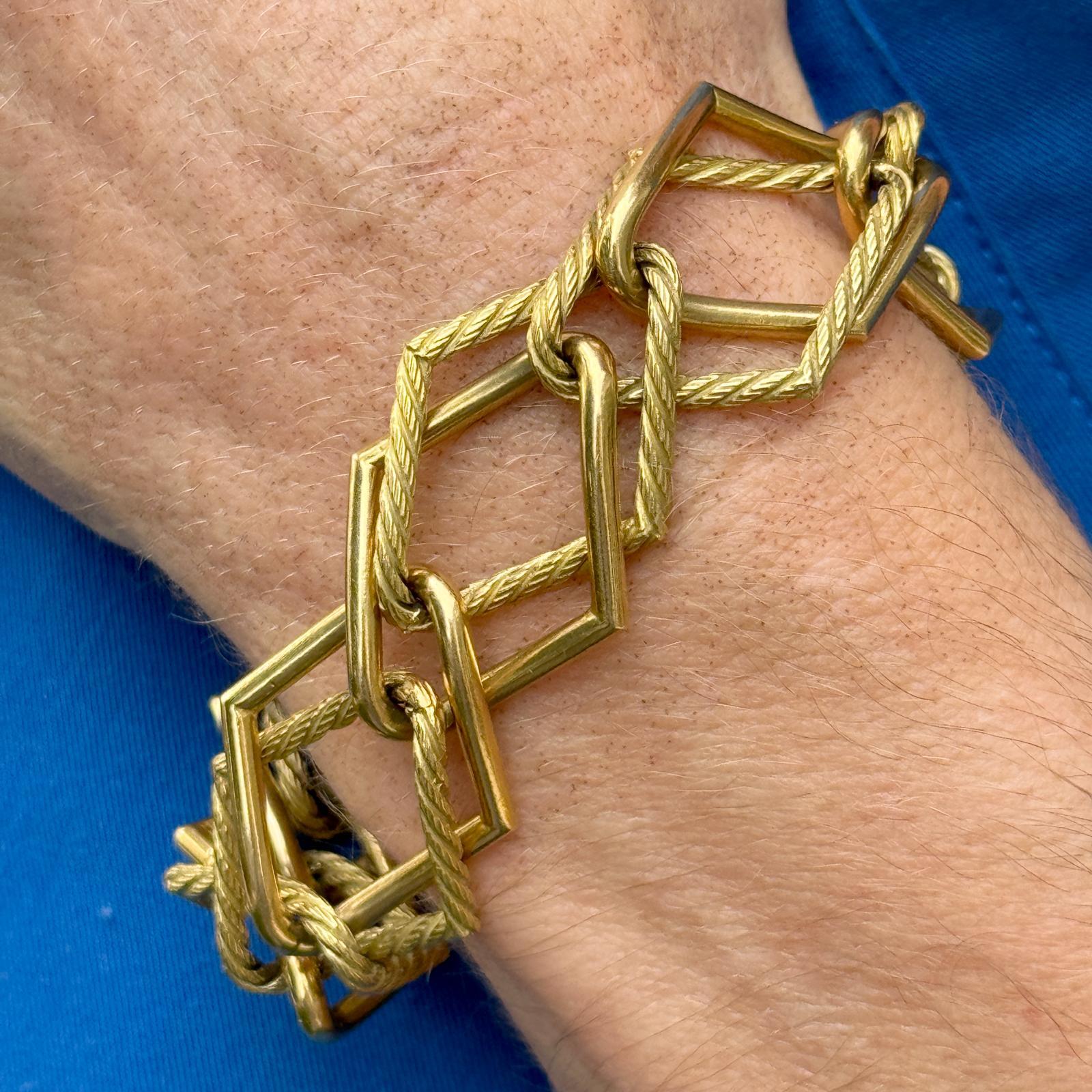 Modern 1960's  Rope & Polished 18 Karat Yellow Gold Double Link Estate Bracelet