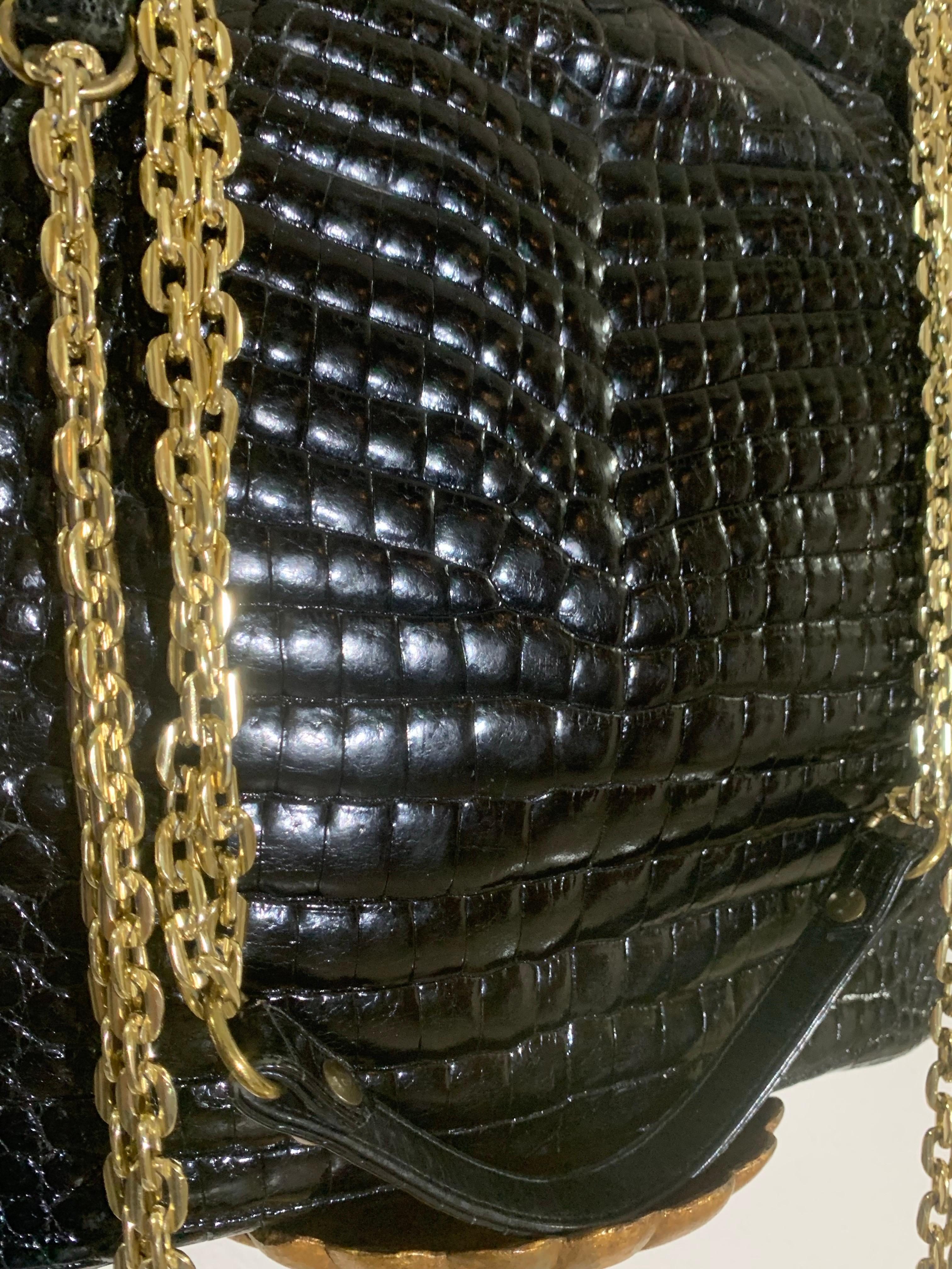 Women's 1960s Rosenfeld Black Center-Skin Crocodile Purse w Bowed Top Closure & Chain For Sale