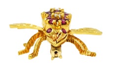 1960's Rosenthal 1.35 Carats Diamond Ruby 18 Karat Yellow Gold Bee Brooch