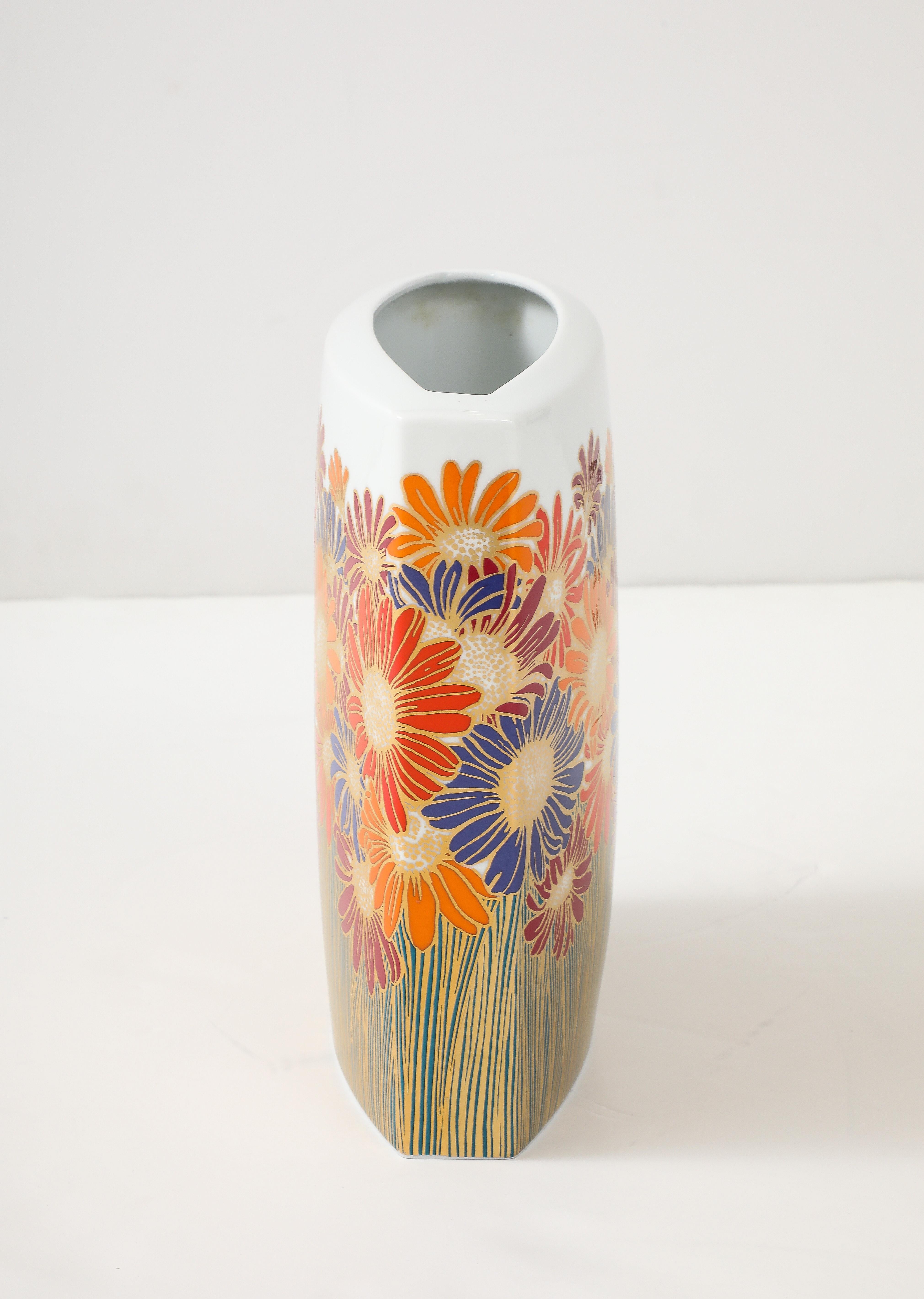 Rosenthal Blumenvase aus Porzellan, 1960er Jahre im Angebot 6