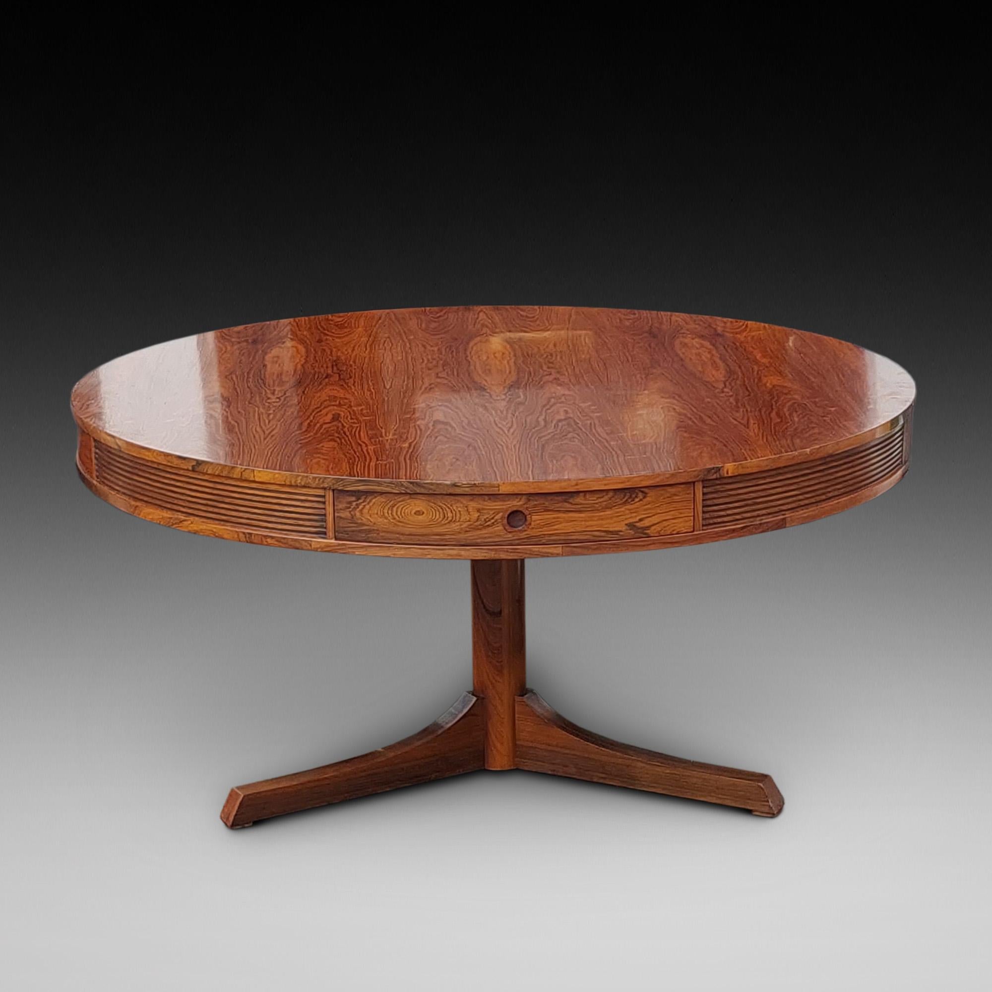 Mid-Century Modern 1960's Rosewood Dining Table and 6 Chairs by Robert Heritage for Archie Shine For Sale