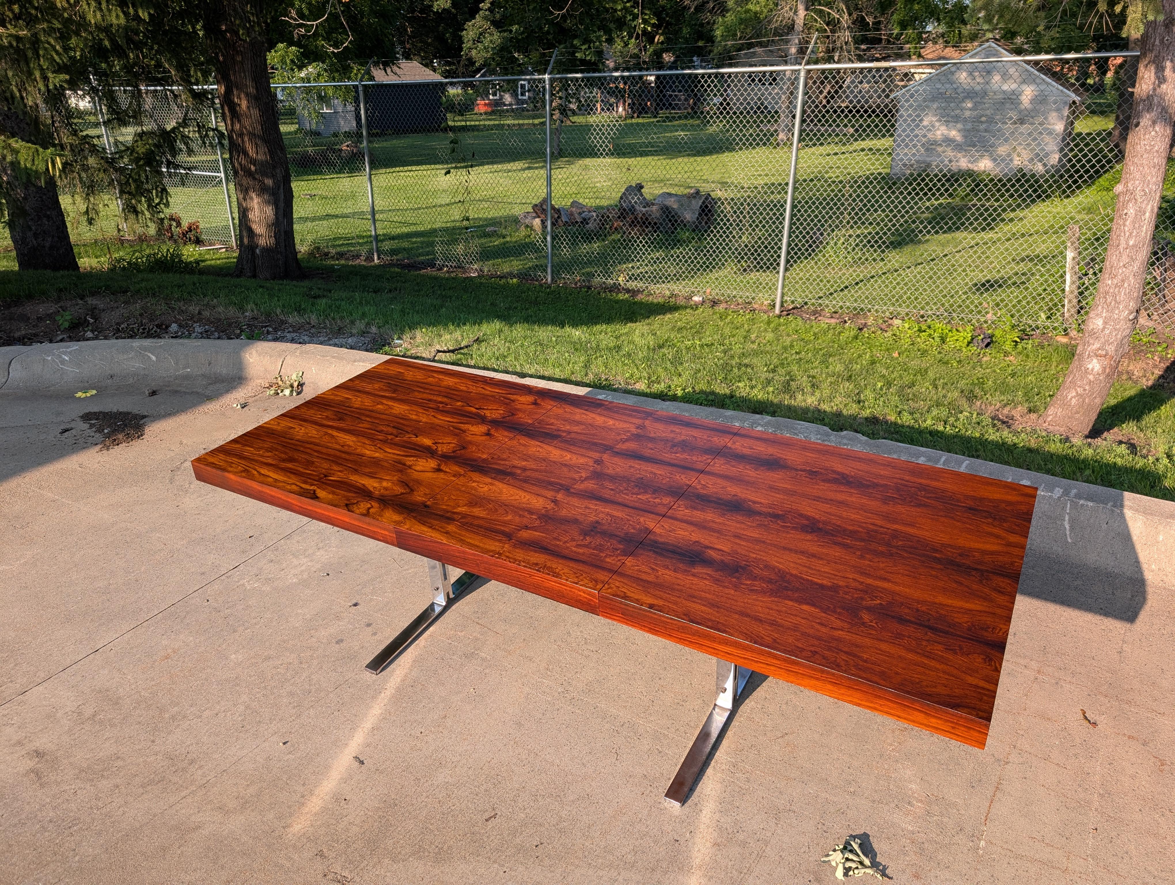 Table de salle à manger en palissandre des années 1960 par Poul Norreklit pour Georg Petersens en vente 5