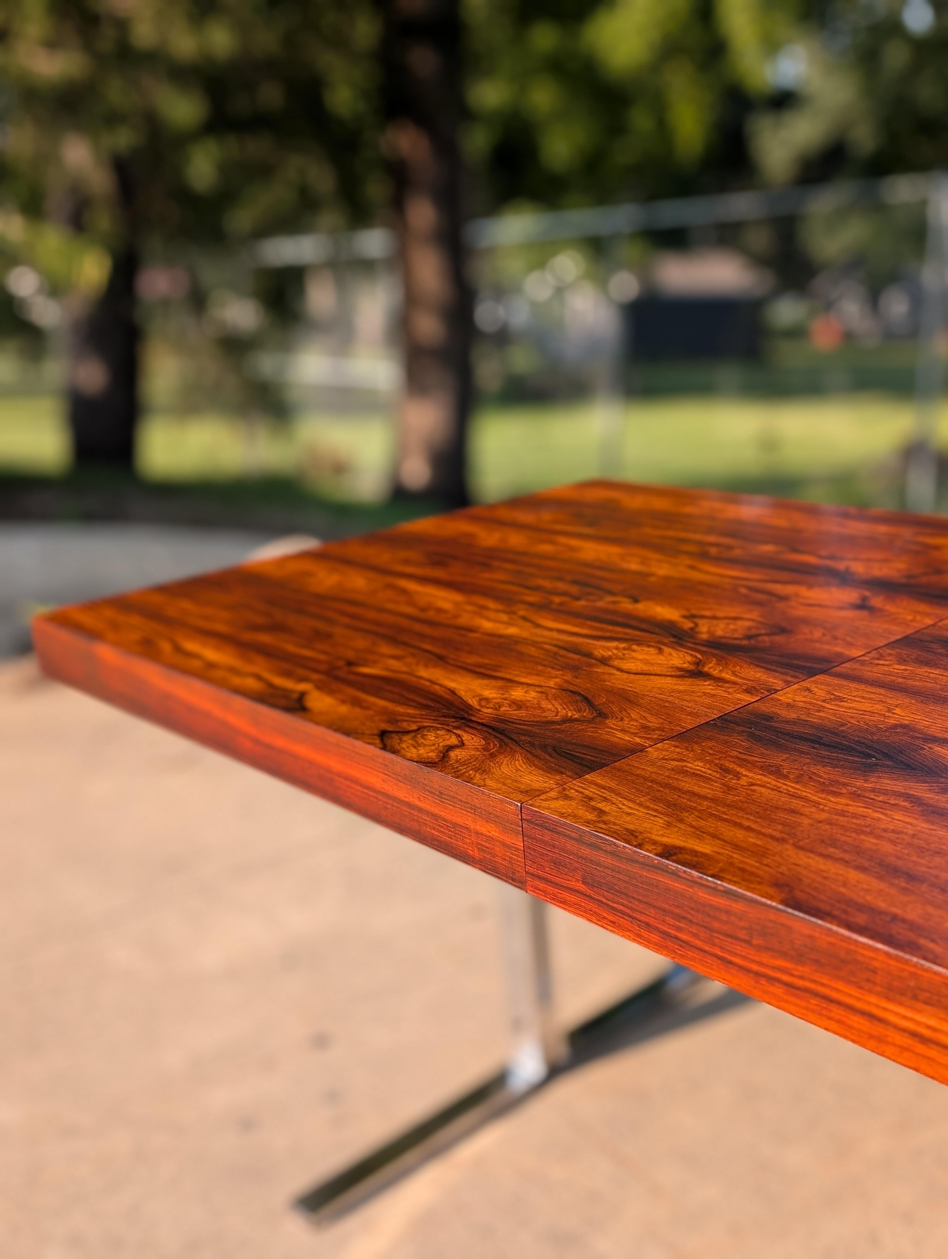 Table de salle à manger en palissandre des années 1960 par Poul Norreklit pour Georg Petersens en vente 8