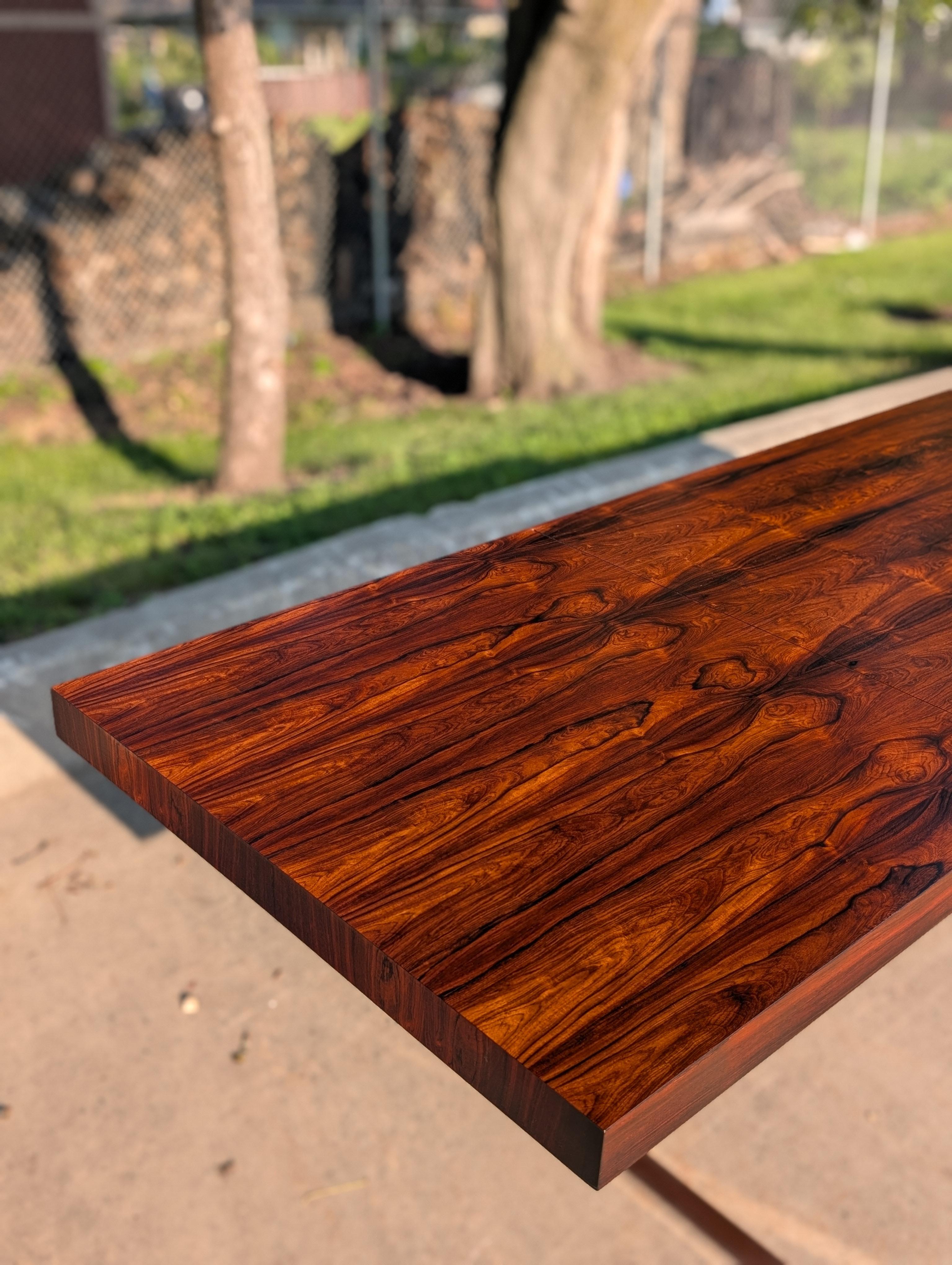 Table de salle à manger en palissandre des années 1960 par Poul Norreklit pour Georg Petersens en vente 11