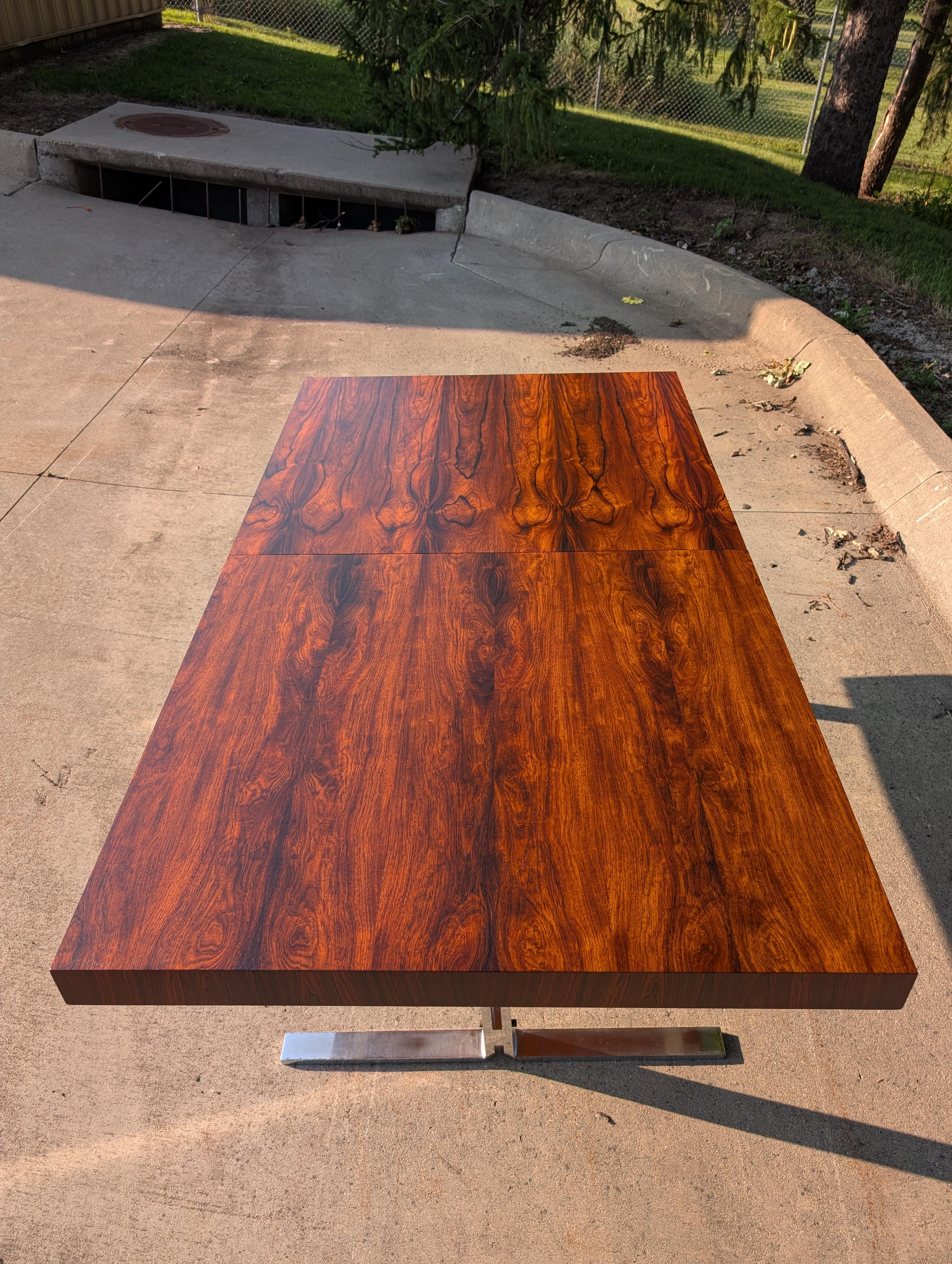 Mid-Century Modern Table de salle à manger en palissandre des années 1960 par Poul Norreklit pour Georg Petersens en vente