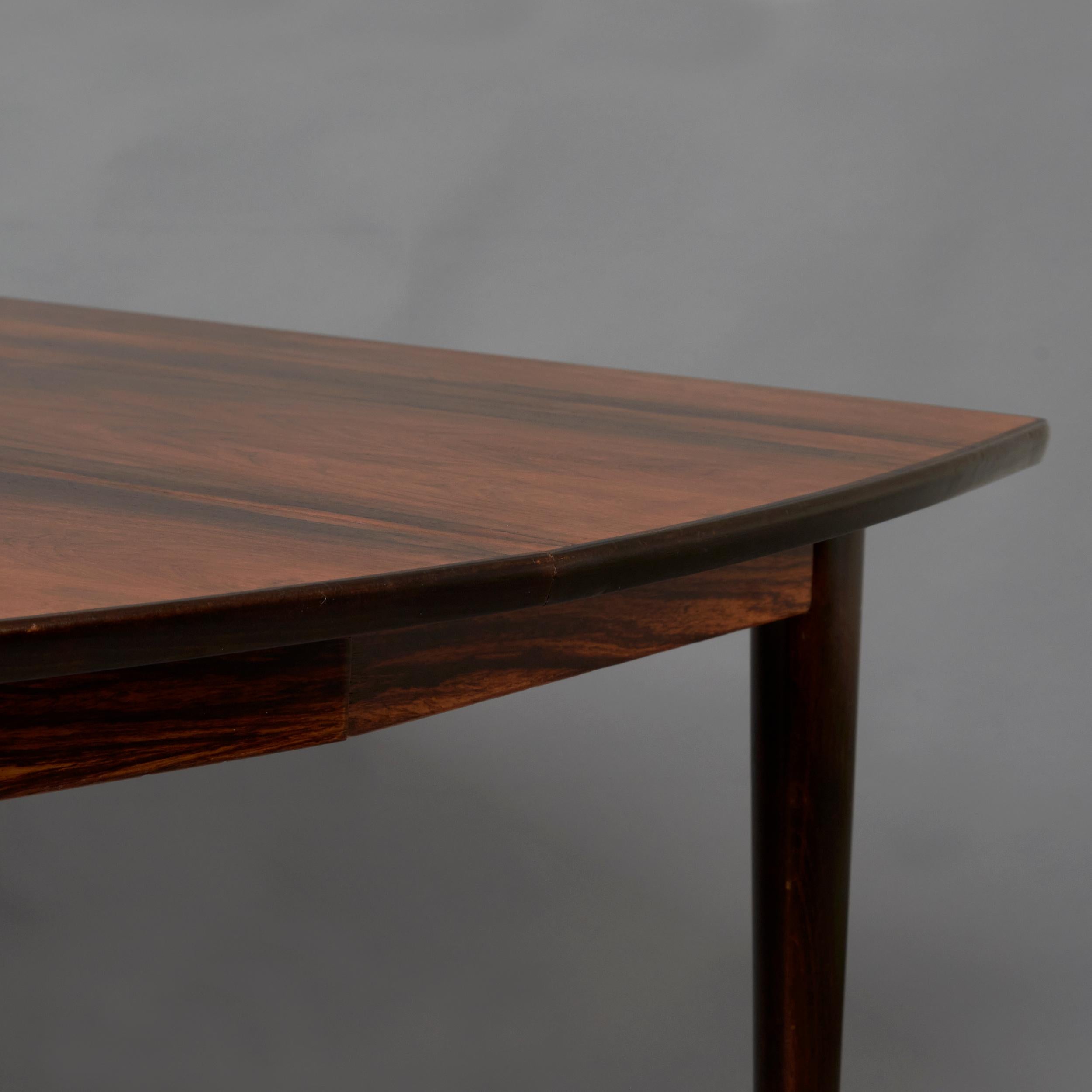 20th Century 1960s, Rosewood Extensible Dining Table For Sale