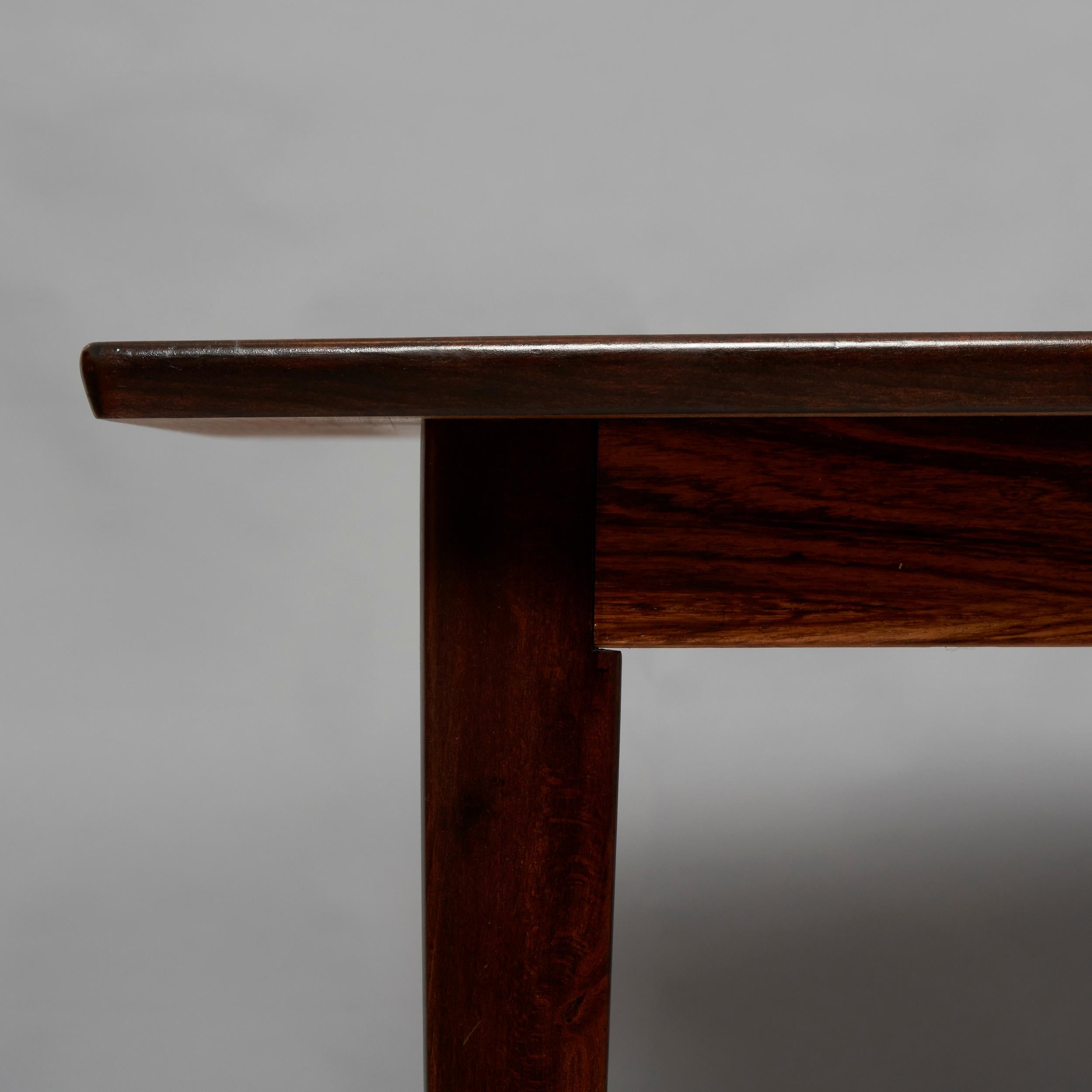 1960s, Rosewood Extensible Dining Table For Sale 1