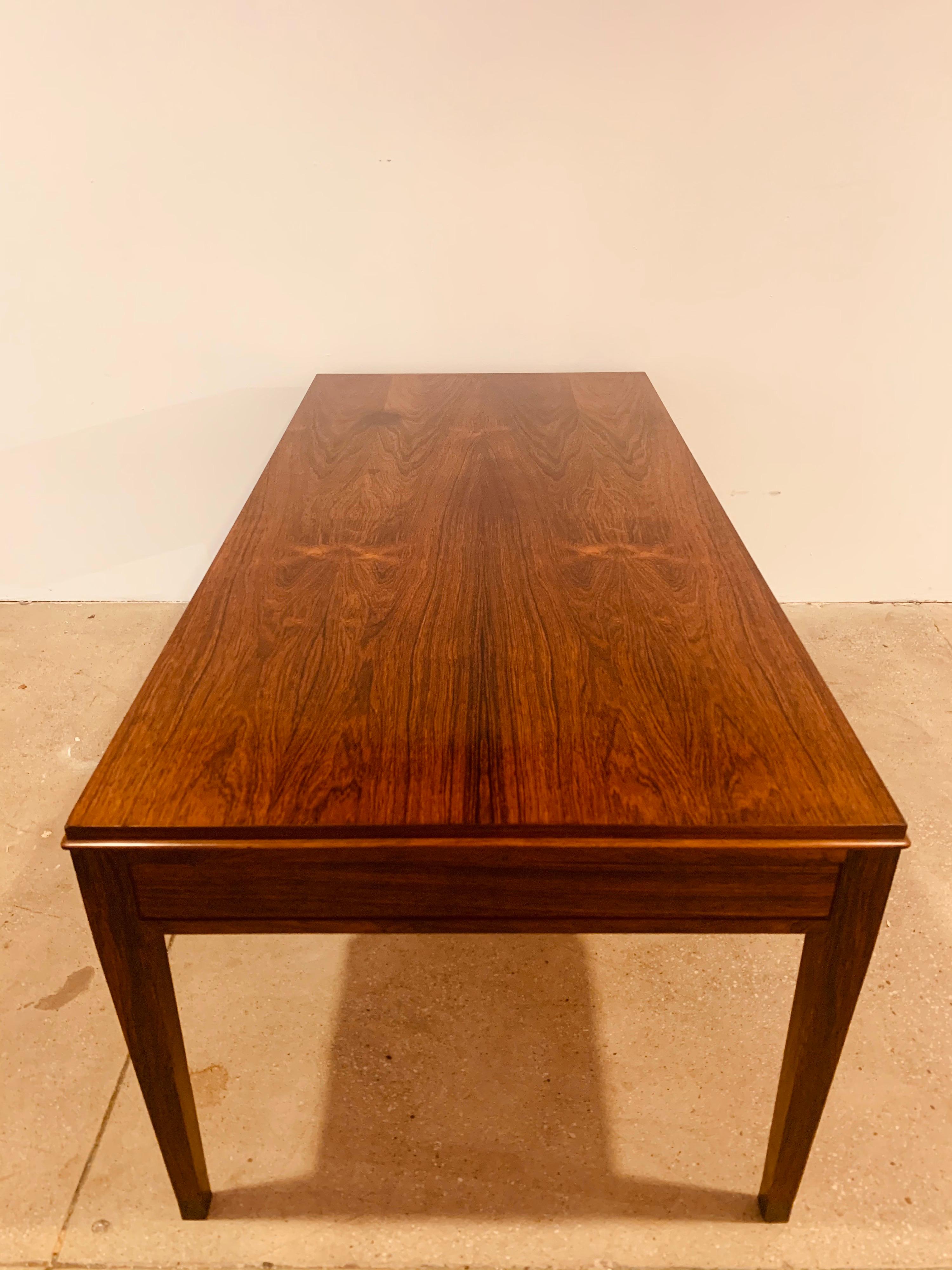 1960s Rosewood Frits Henningsen Danish Coffee Table For Sale 2