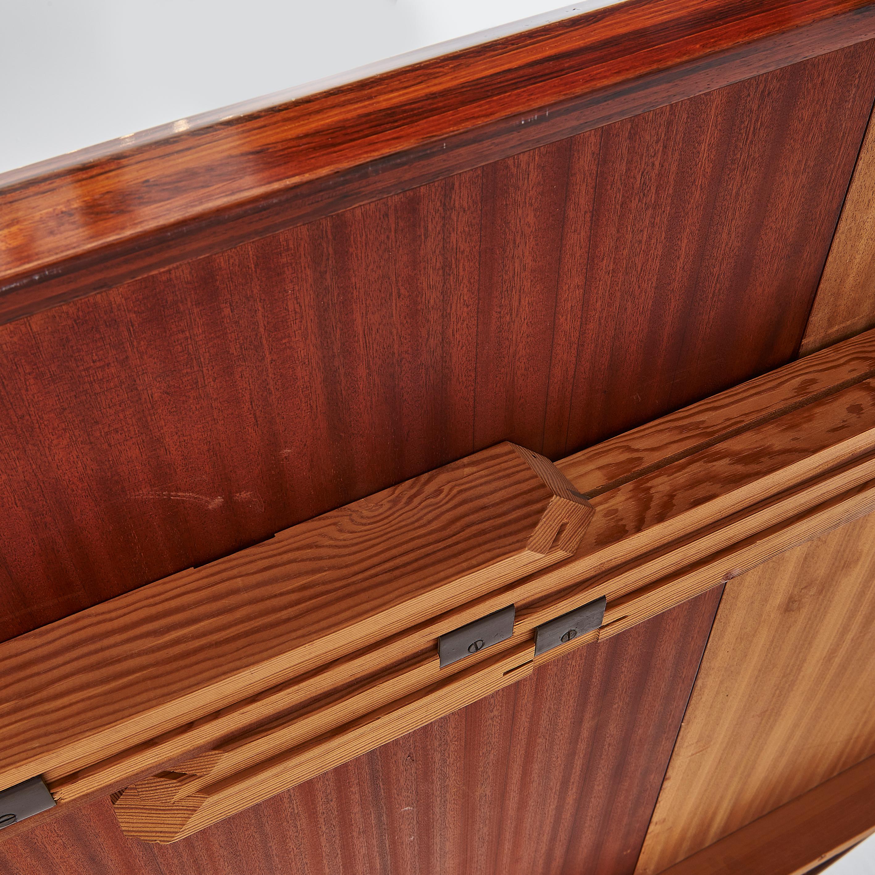 Mesa de comedor extensible danesa de mediados del siglo XX de palisandro de los años 60 Palo de rosa en venta