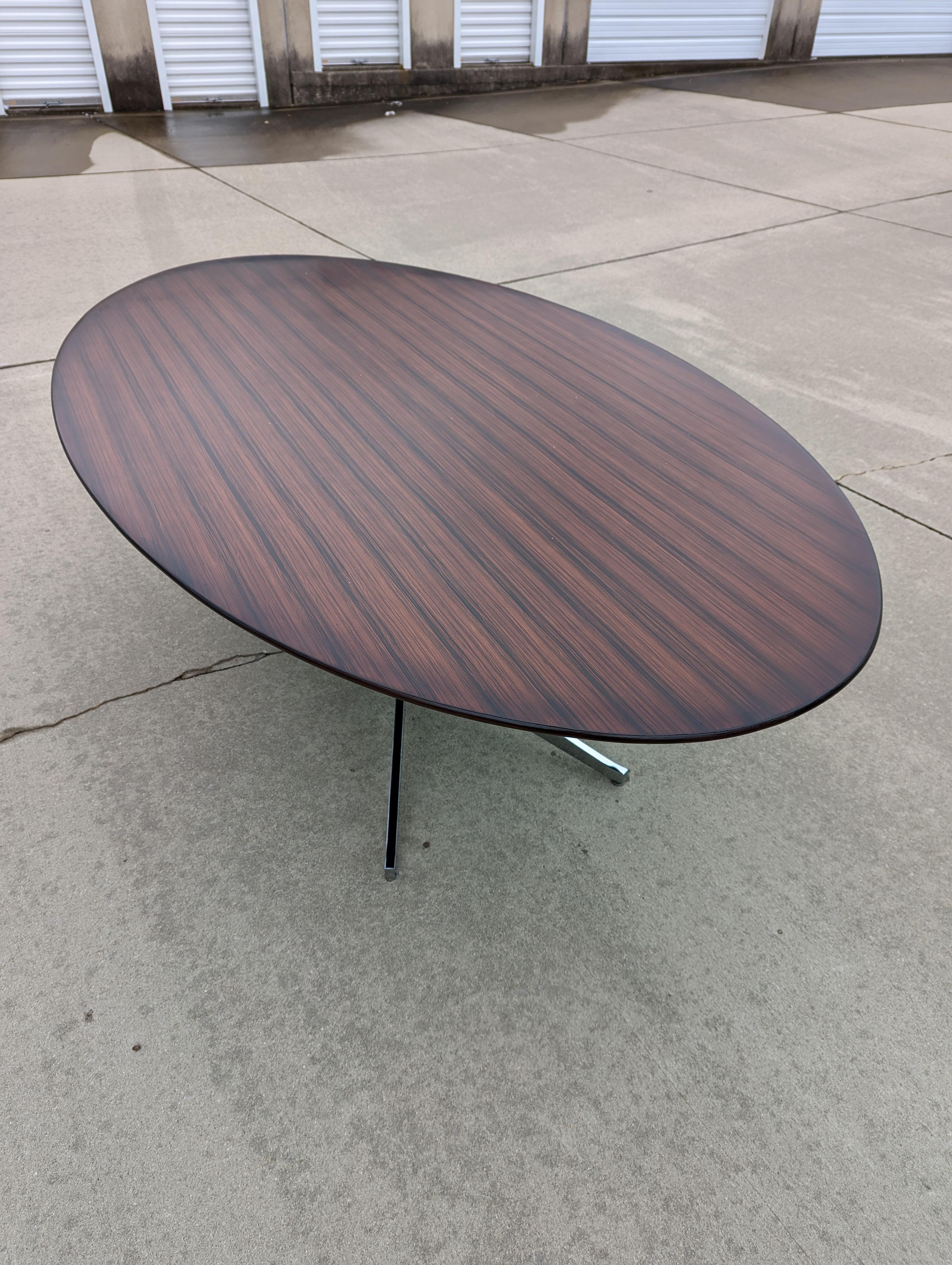 1960s Rosewood Oval Table in the Style of Florence Knoll 4