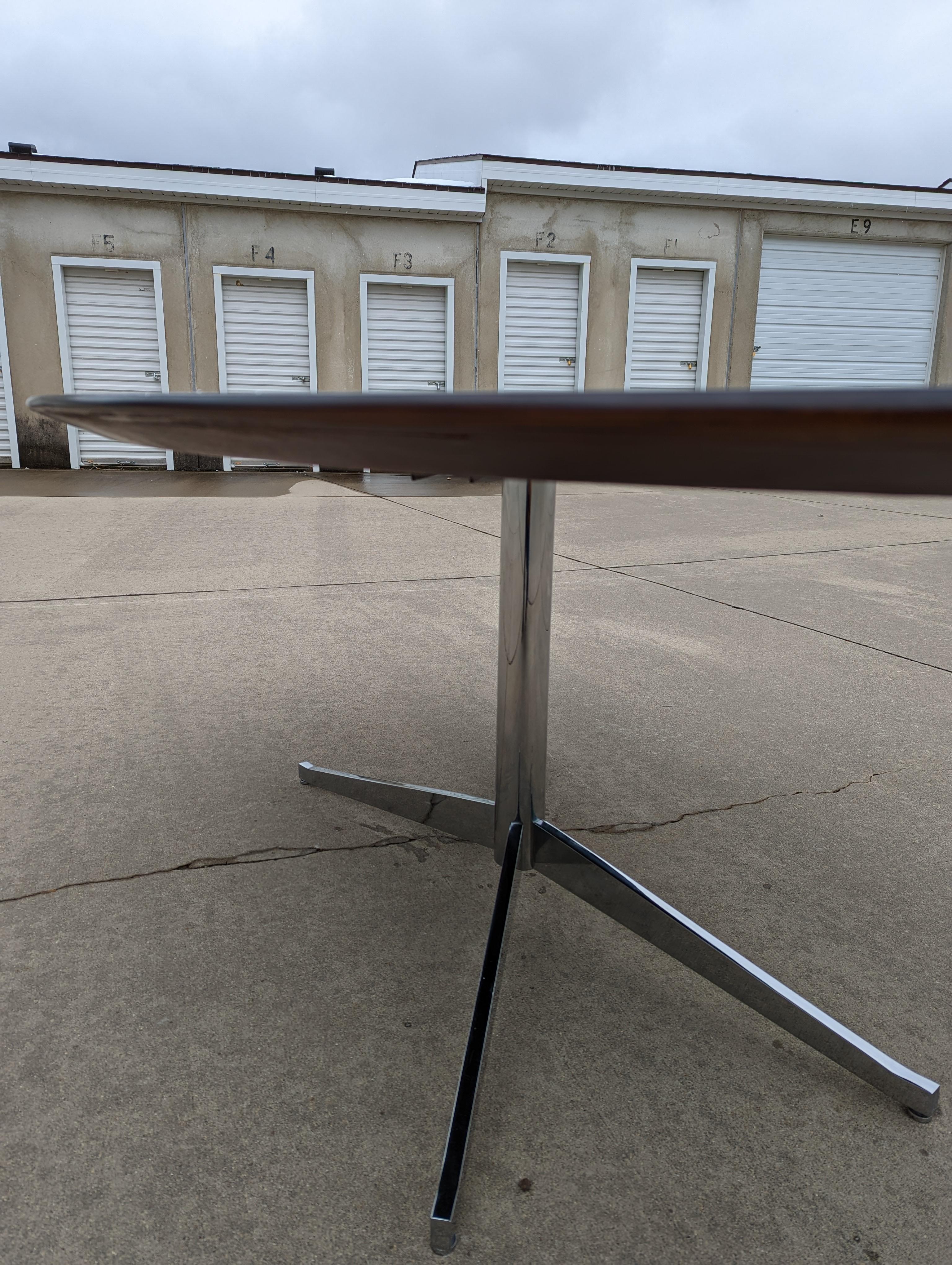 1960s Rosewood Oval Table in the Style of Florence Knoll 6