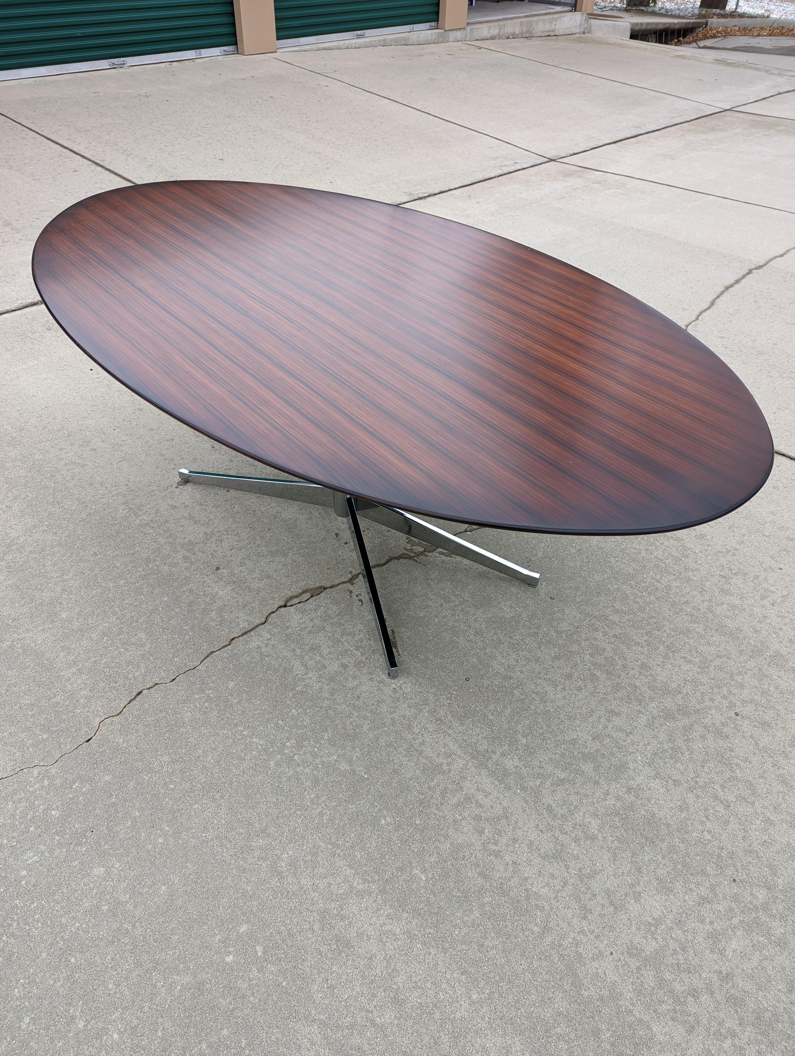 American 1960s Rosewood Oval Table in the Style of Florence Knoll