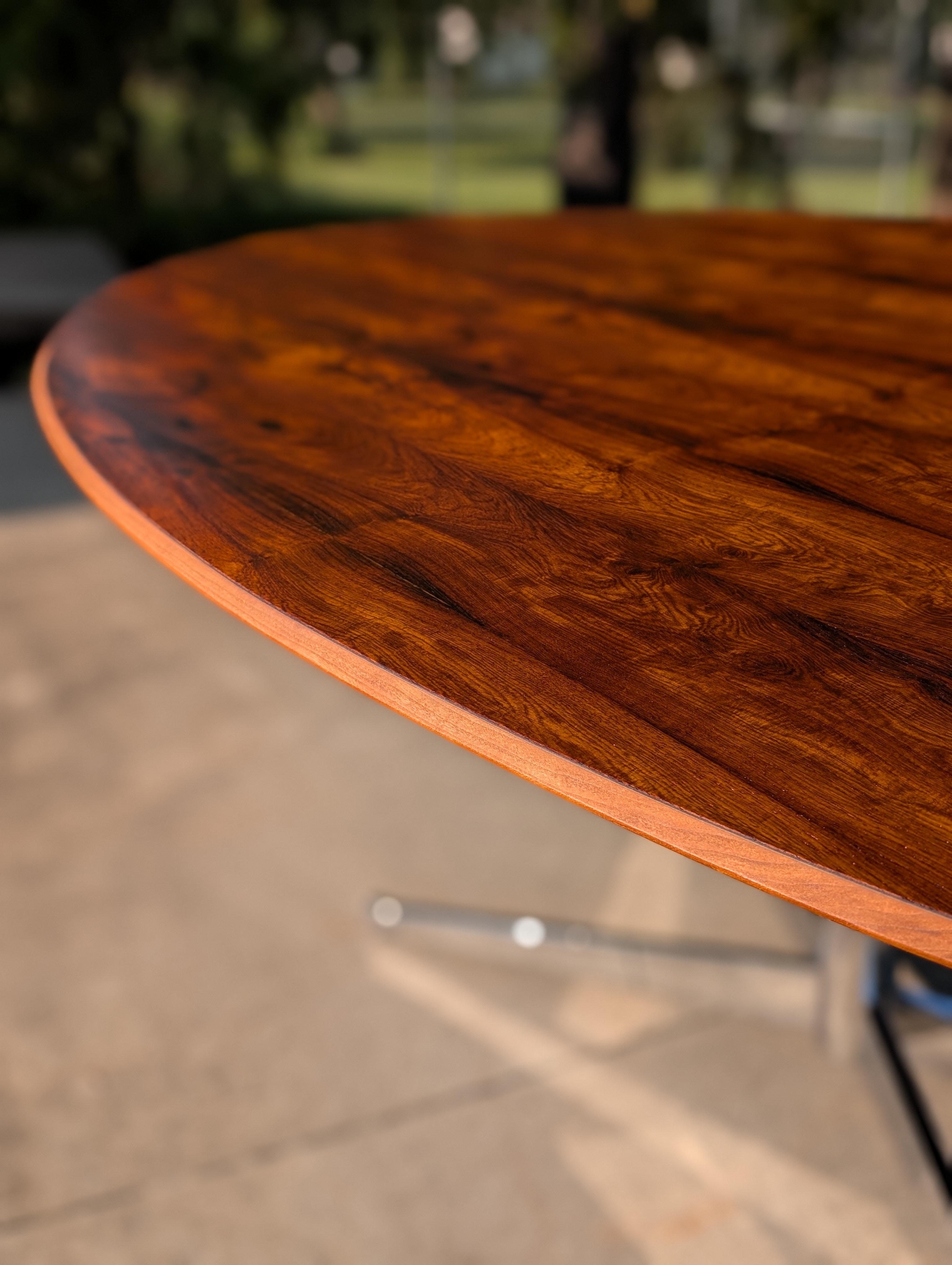 American 1960s Rosewood Oval Table in the Style of Florence Knoll For Sale