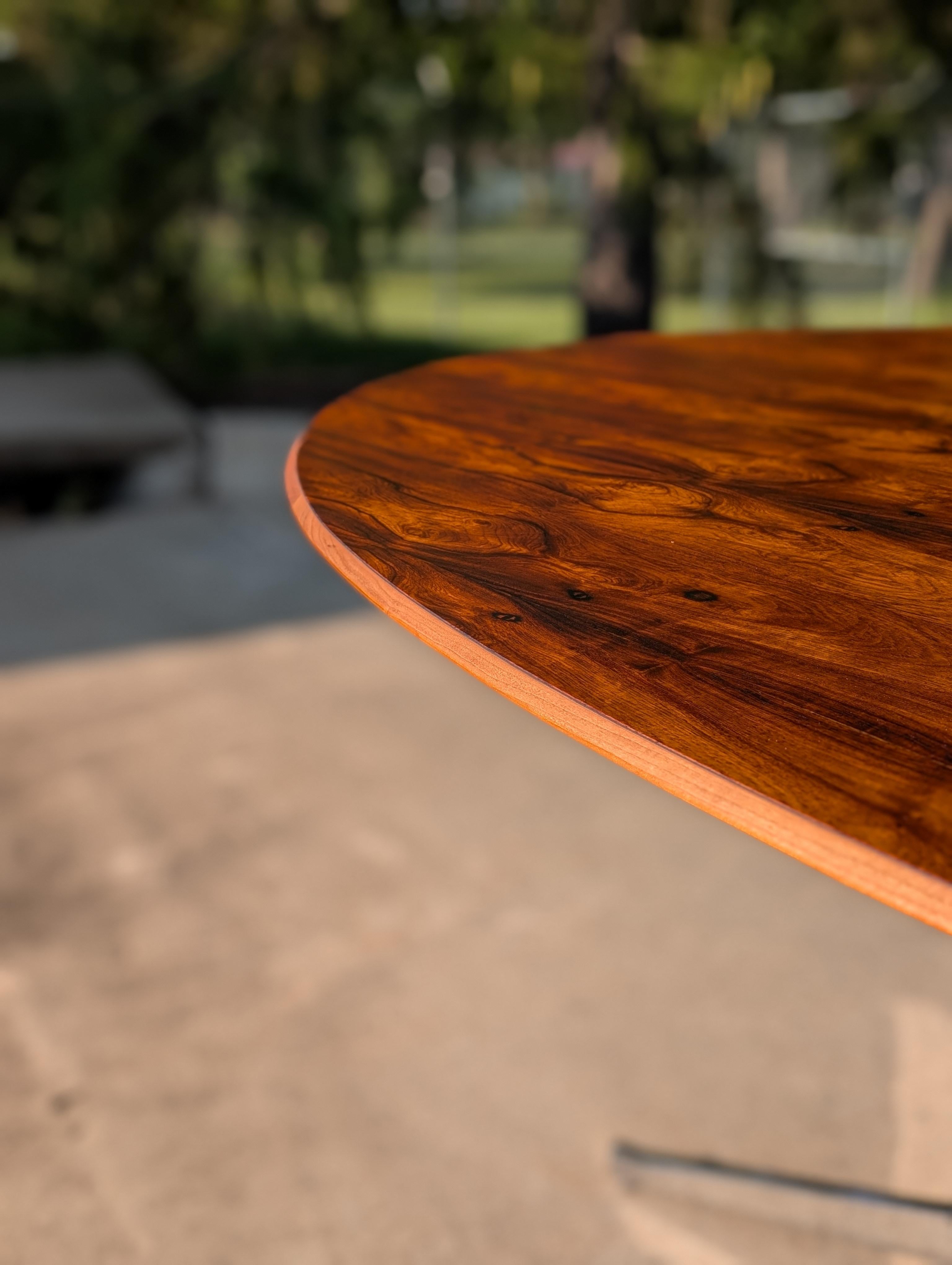 1960s Rosewood Oval Table in the Style of Florence Knoll In Good Condition For Sale In Cedar Falls, IA