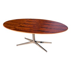 Ovaler Tisch aus Palisanderholz im Stil von Florence Knoll, 1960er Jahre