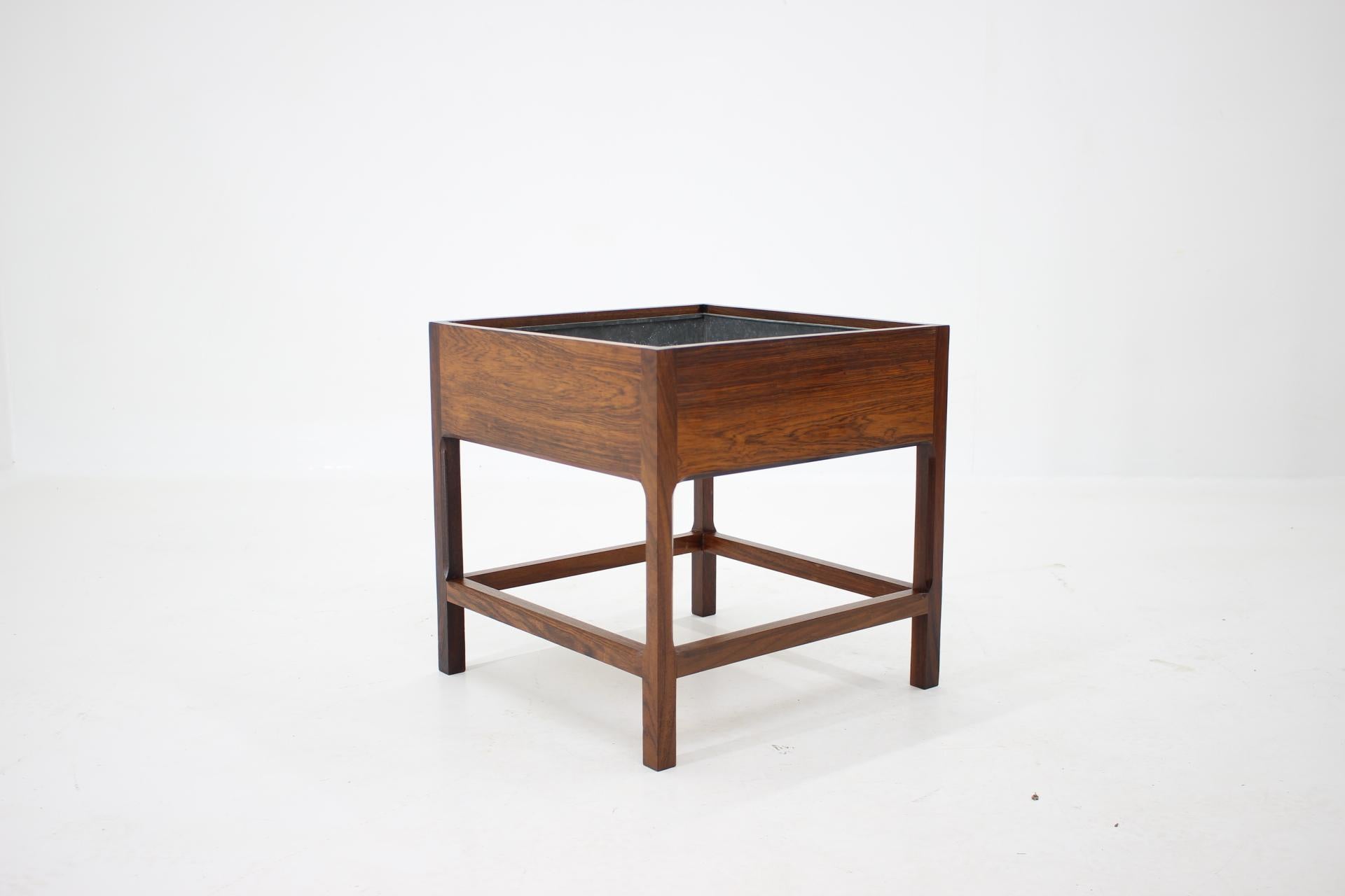 Wood 1960s Rosewood Planter by Aksel Kjersgaard for Feldballes Møbelfabrik, Denmark