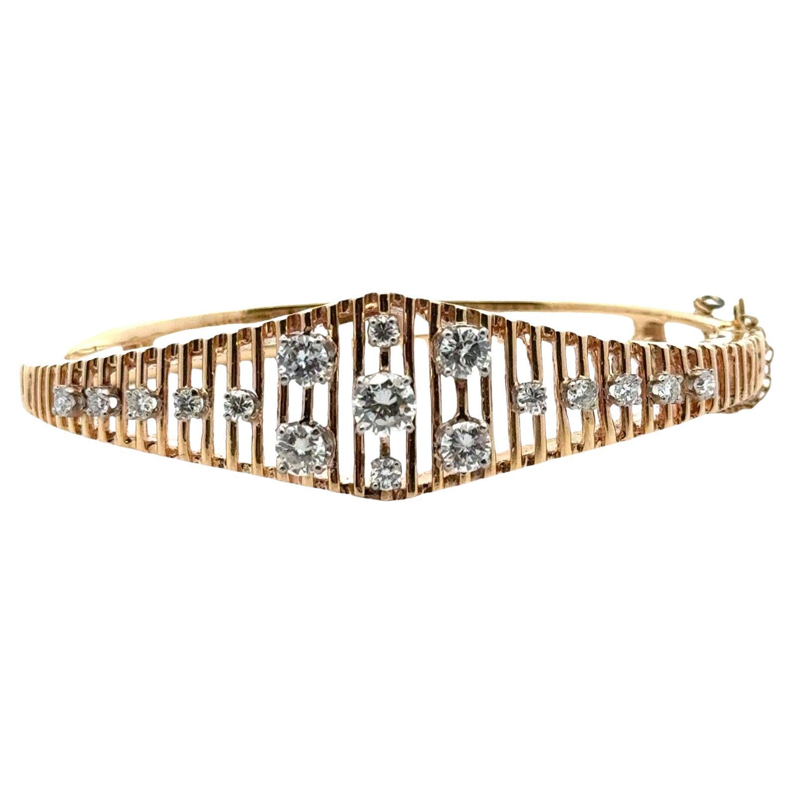 1960's Round Brilliant Diamond 14 Karat Yellow Gold Open Design Bangle Bracelet