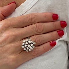 1960s Round Brilliant Diamond Snowflake Vintage Ring 14 Karat White Gold