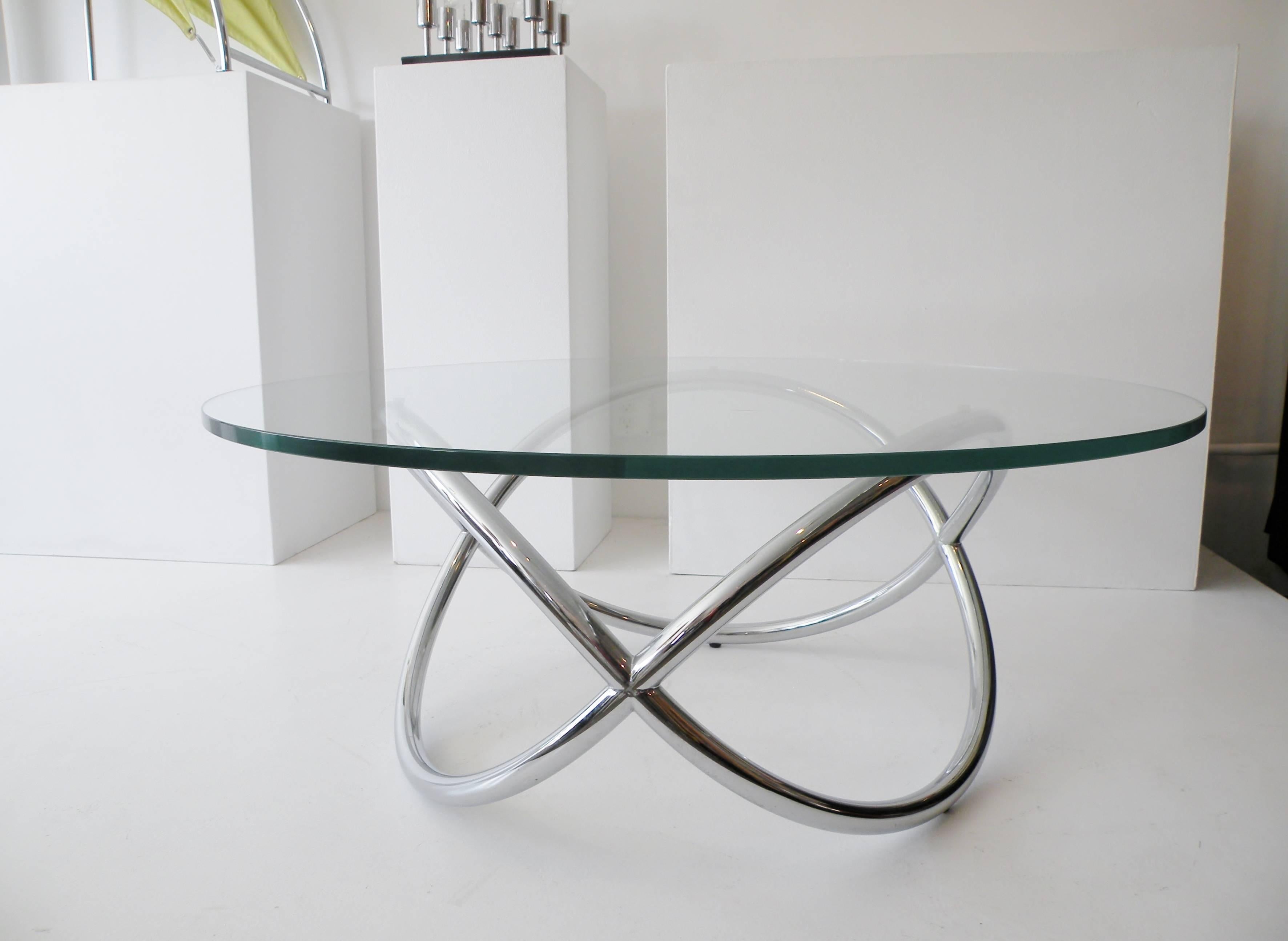 Mid-20th Century 1960s Round Chrome and Glass Knotted Pretzel Twist Cocktail Table For Sale