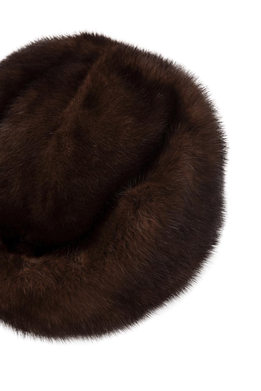 1960s Round Deep Chocolate Brown Genuine Mink Fur Hat In Excellent Condition In Munich, DE
