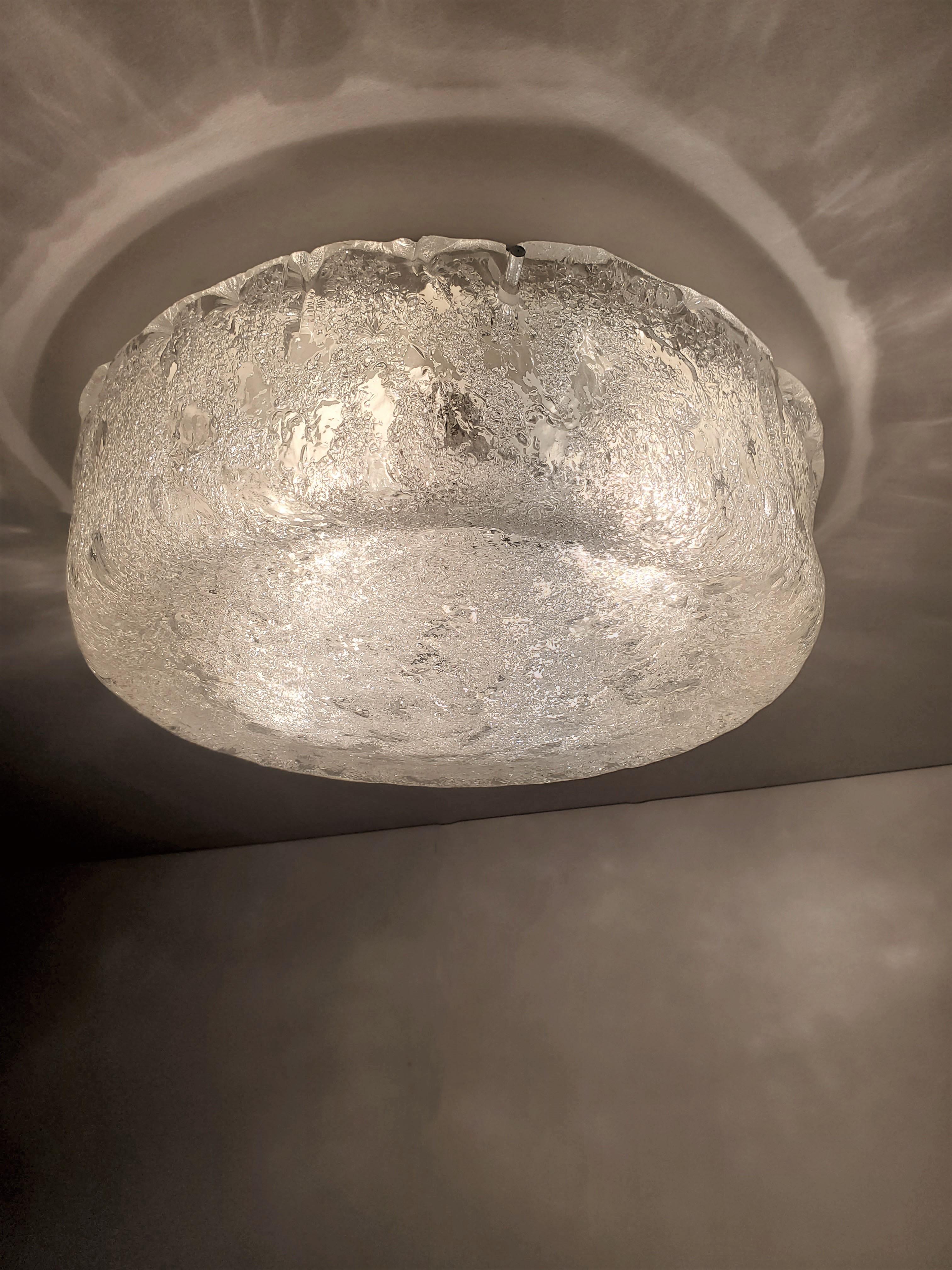 1960's round drum shape hand blown glass flush mount / ceiling light  For Sale 5