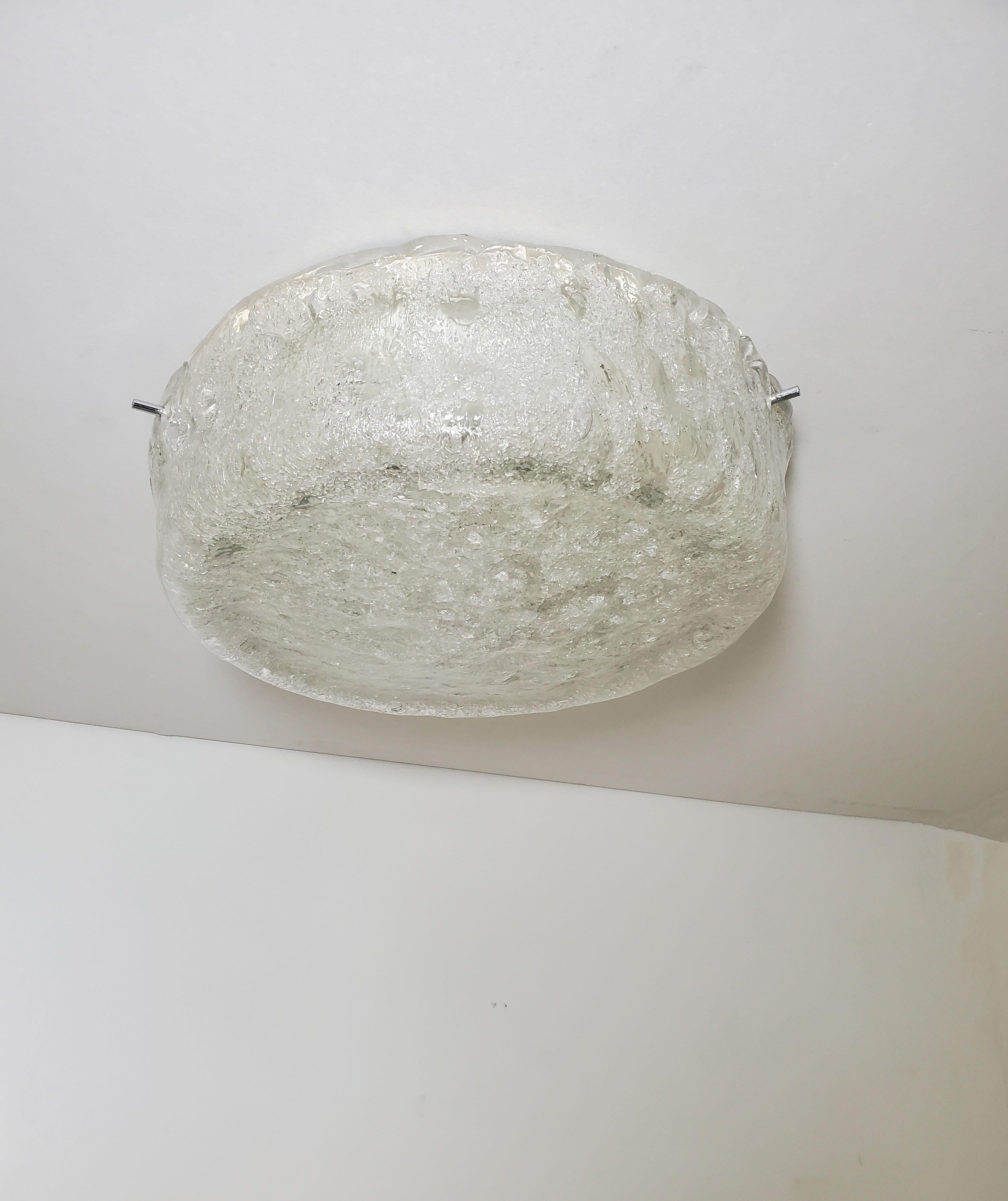 1960's round drum shape hand blown glass flush mount / ceiling light  For Sale 11