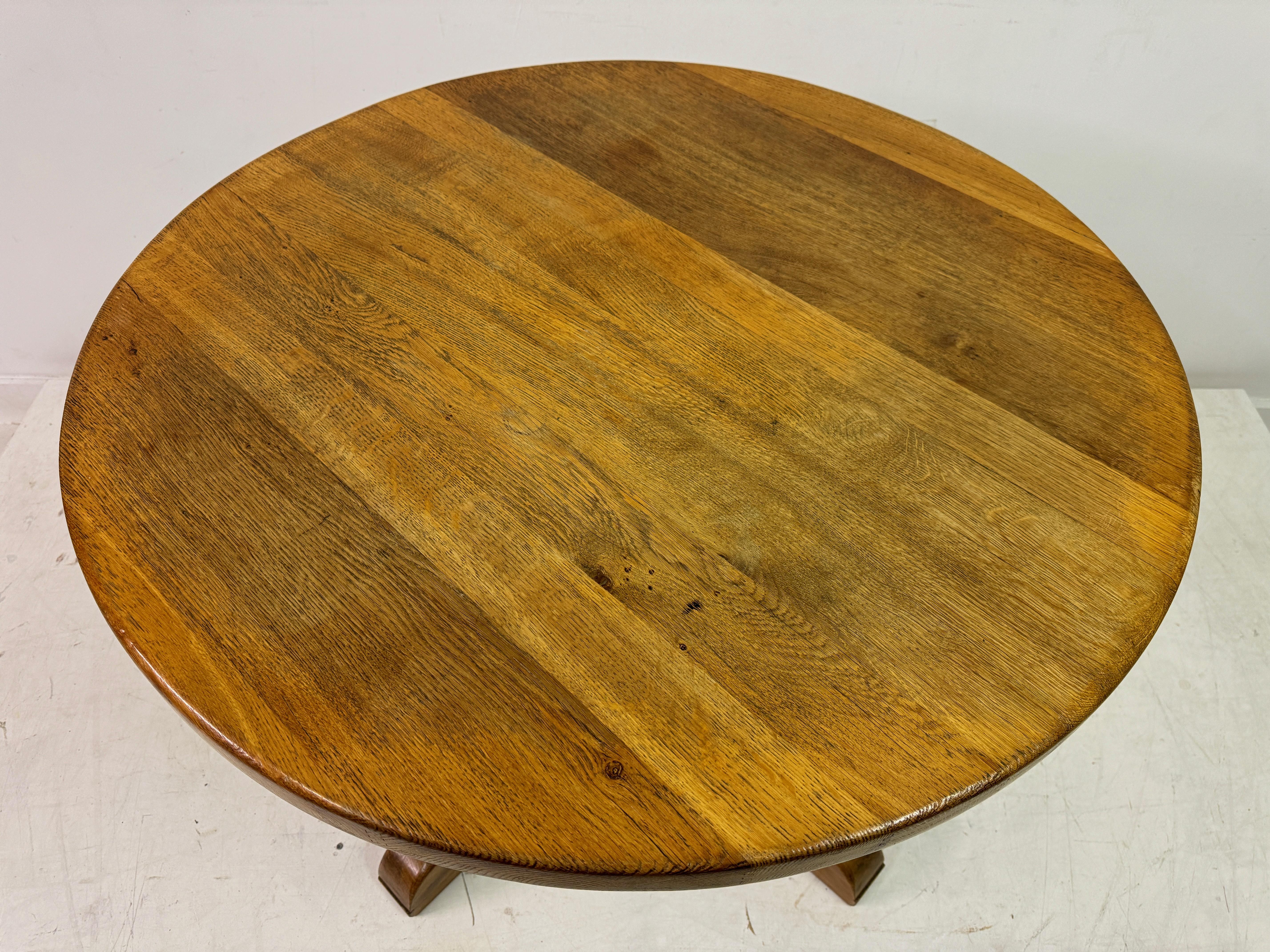 1960s Round Oak Dining or Centre Table by De Puydt 2