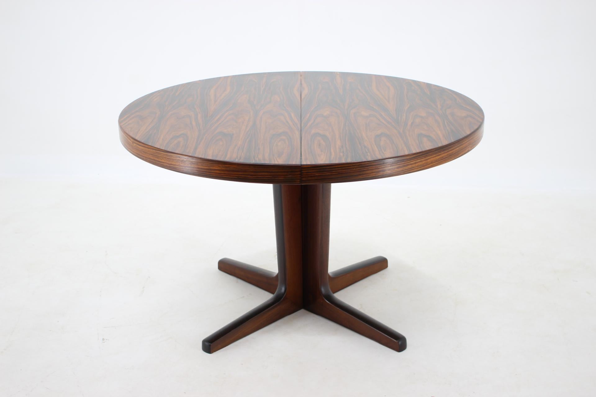 Mid-Century Modern 1960s Round Palisander Extendable Dining Table, Denmark