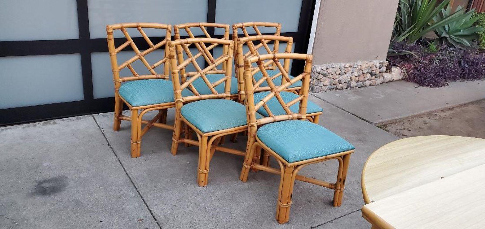 1960s Round Rattan Dining Table With 6 Rattan Dining Chairs And 1 Wide Leaf For Sale 9