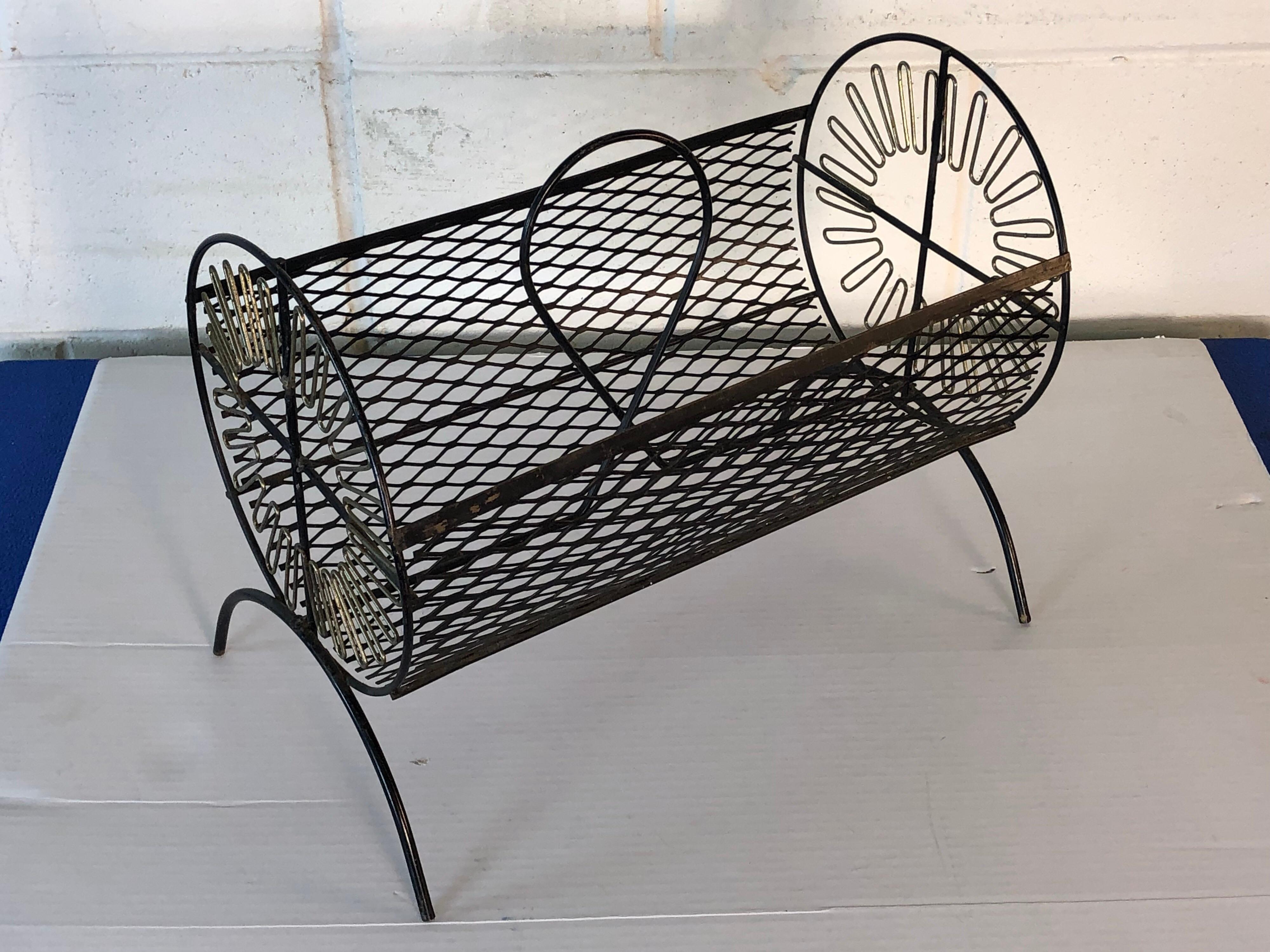 Metal 1960s Round Wire Magazine Rack