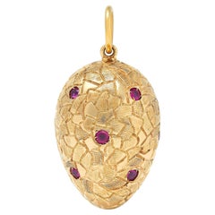 1960's Ruby 14 Karat Yellow Gold Crackled Vintage Egg Pendant