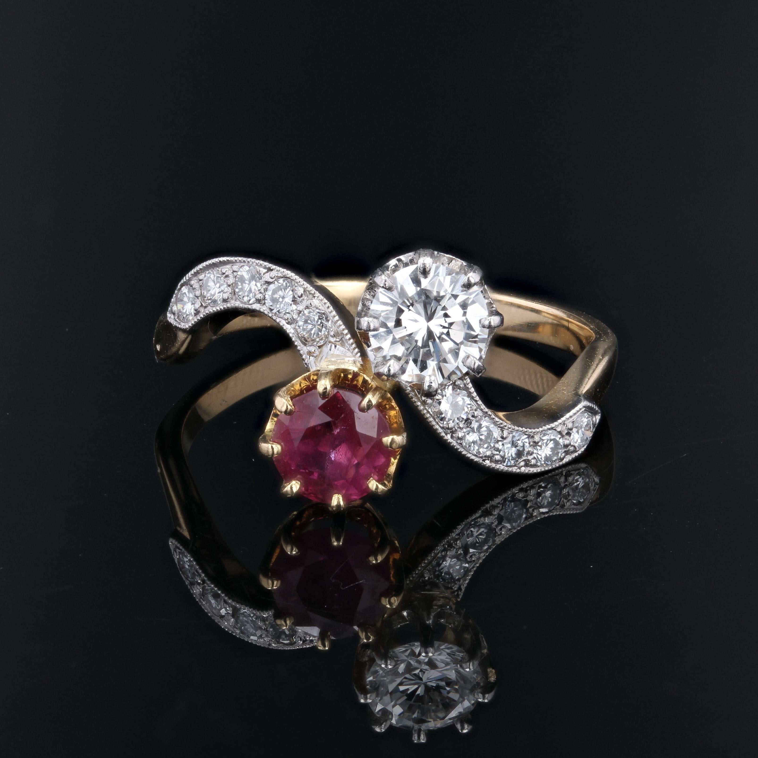 1960s Ruby and Diamonds 18 Karat Yellow Gold You and Me Ring In Good Condition For Sale In Poitiers, FR