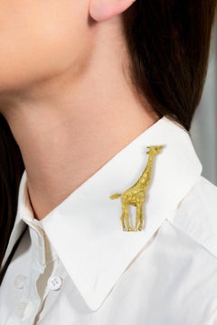 1960's Ruby Diamond 18 Karat Yellow Gold Vintage Giraffe Brooch