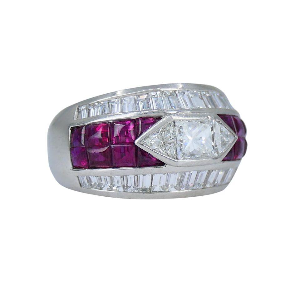 1960 Ruby Diamond Platinum Dome Ring 6.5 Bon état - En vente à Beverly Hills, CA