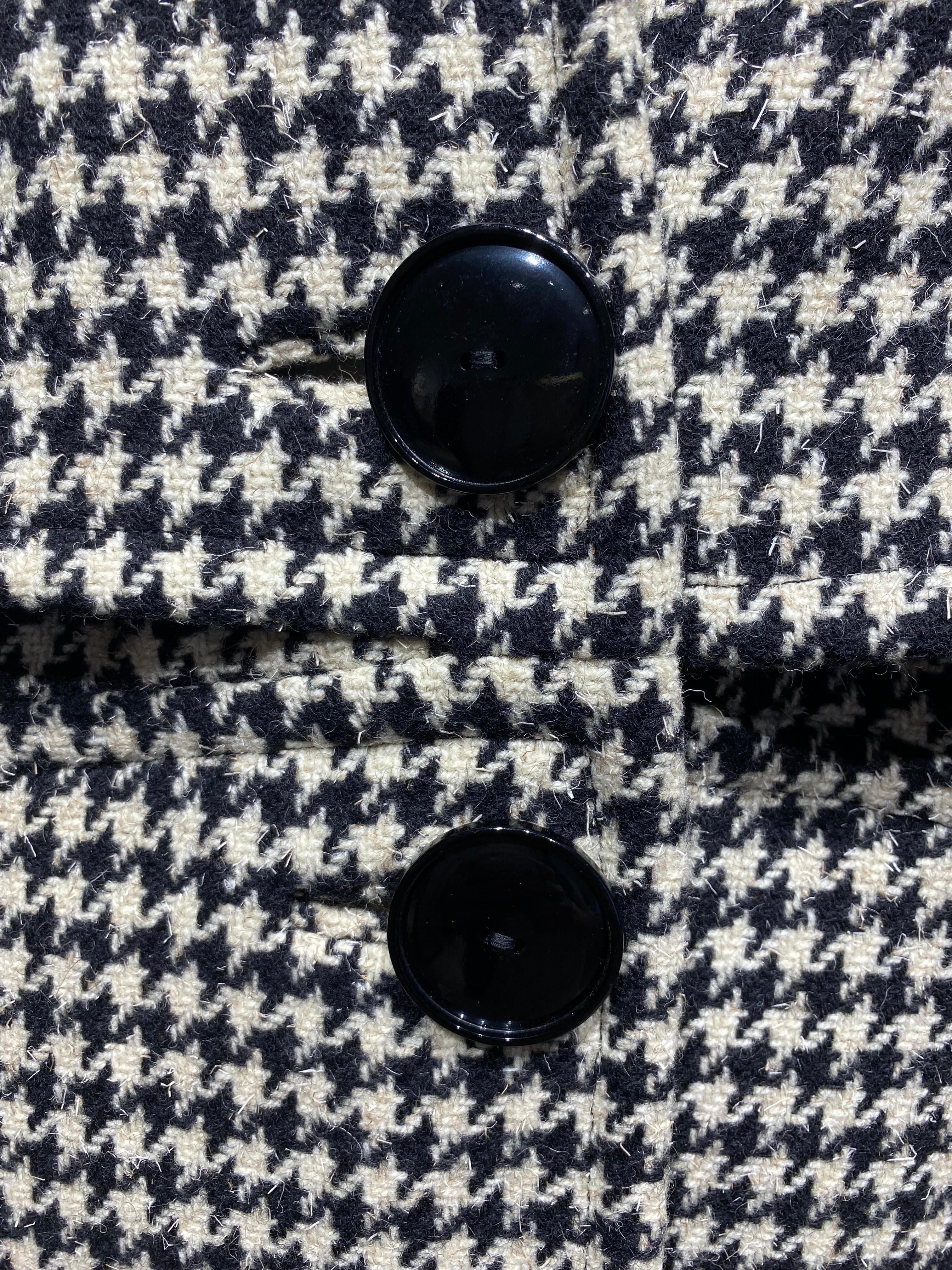 1960s Rudi Gernreich Houndstooth Wool Cape Coat with Large Pockets In Excellent Condition In Beverly Hills, CA