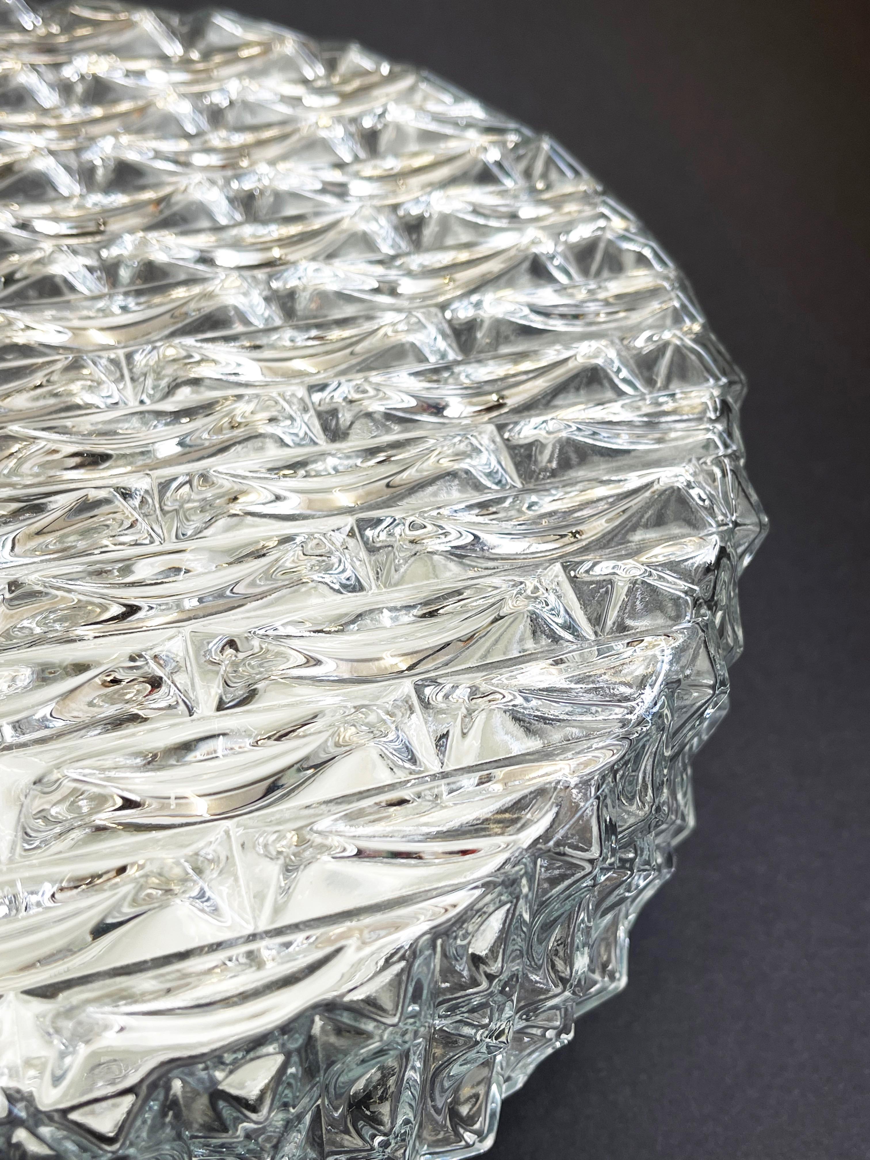 Fatto a macchina 1960 Rund Glass Bubble Fish Lampada da soffitto a incasso a parete, bianco, Germania in vendita