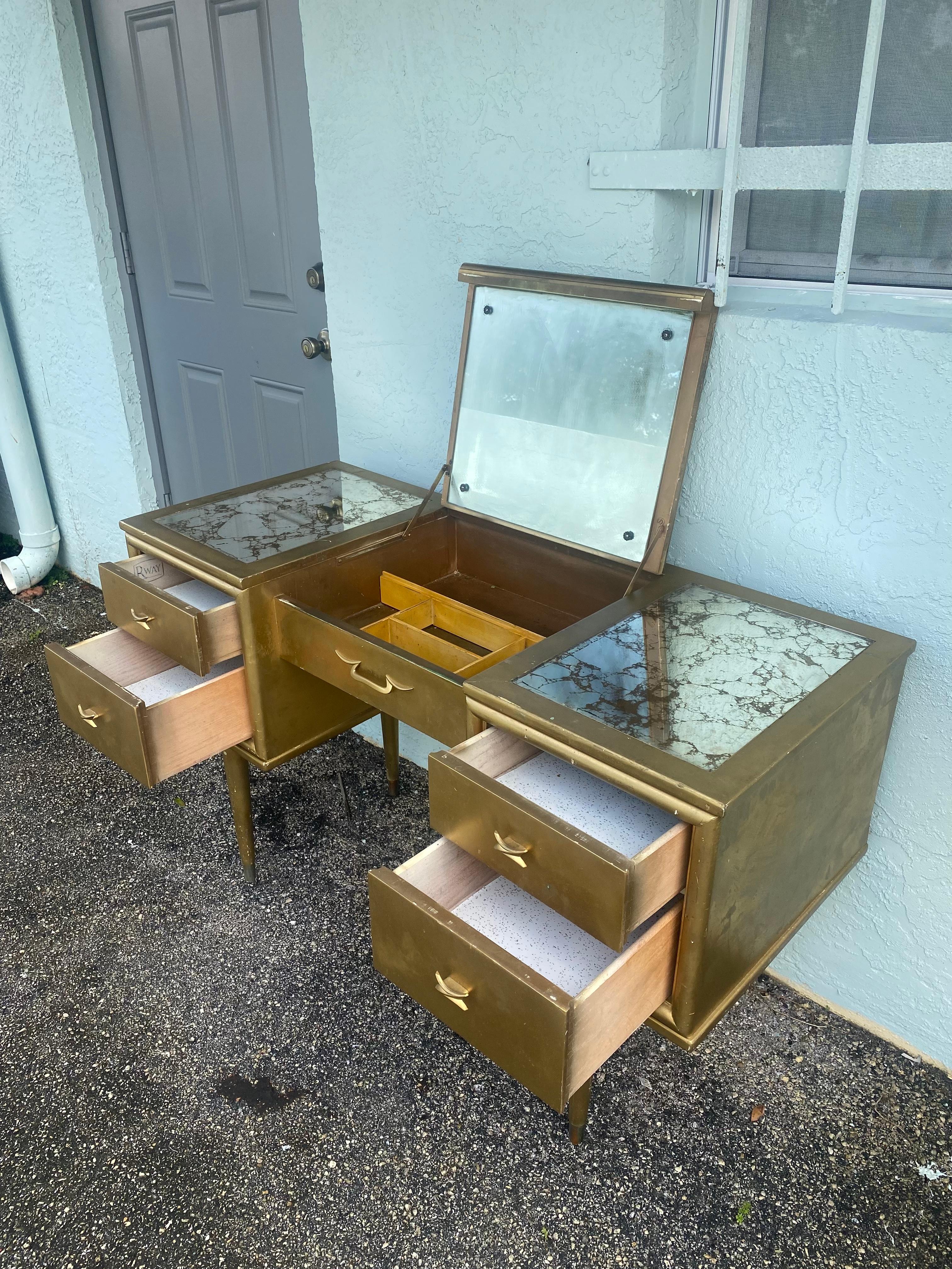 1960s Rway Gold Painted Mirrored Top Vanity Desk  For Sale 5
