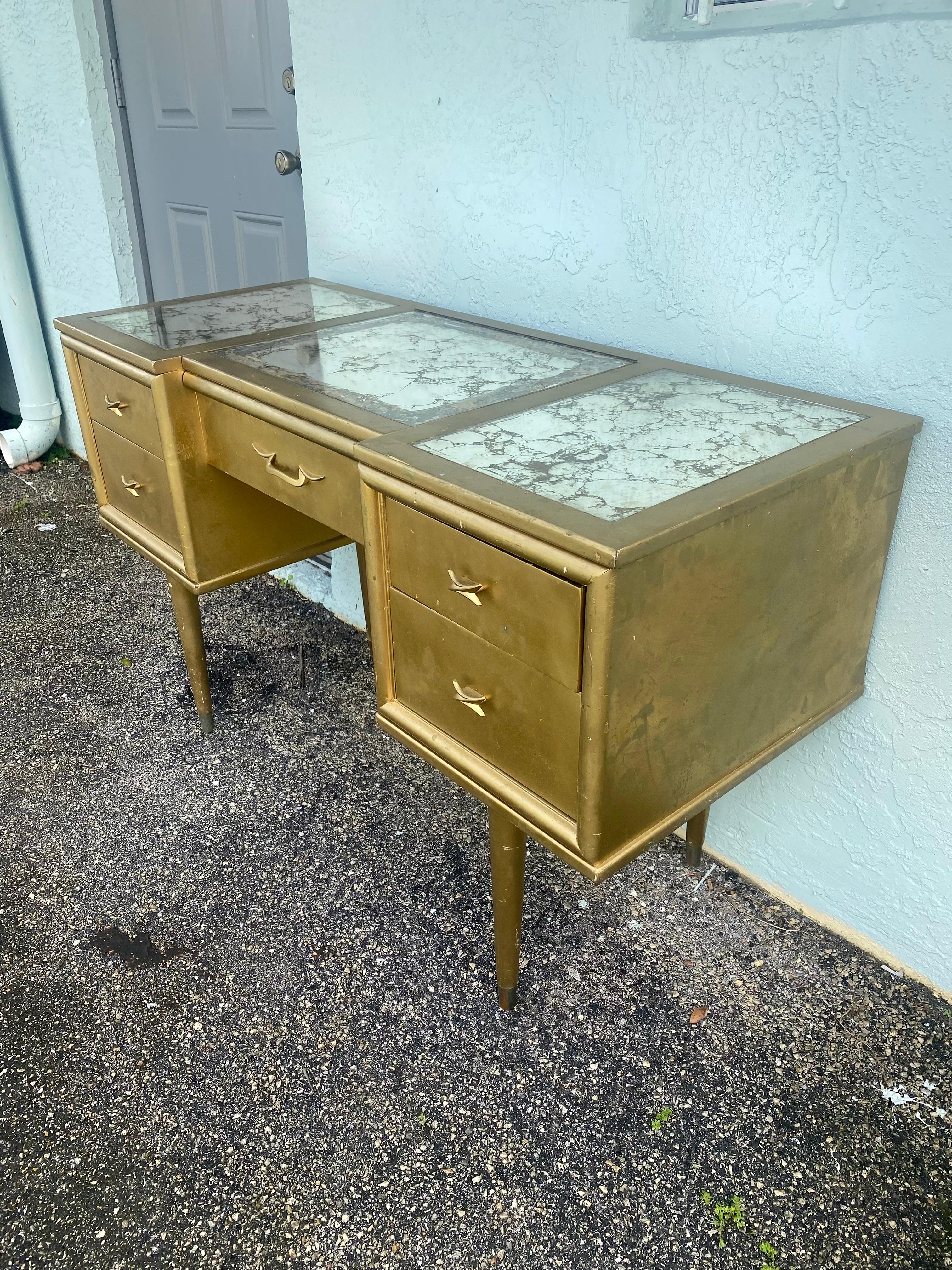 1960s Rway Gold Painted Mirrored Top Vanity Desk  For Sale 1