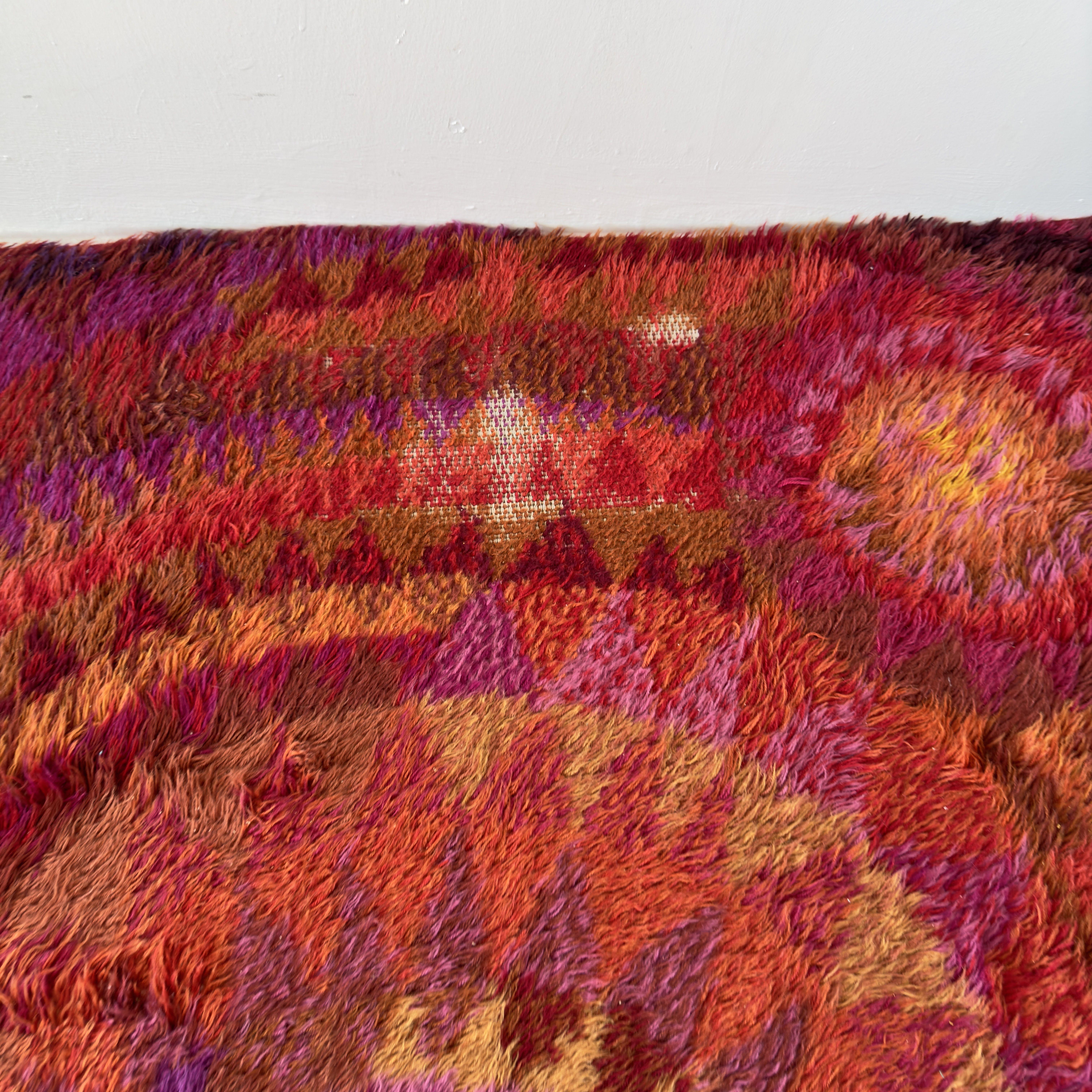 1960s Rya Rug by Finnish Textile Artist Marjatta Metsovaara In Fair Condition In Los Angeles, CA