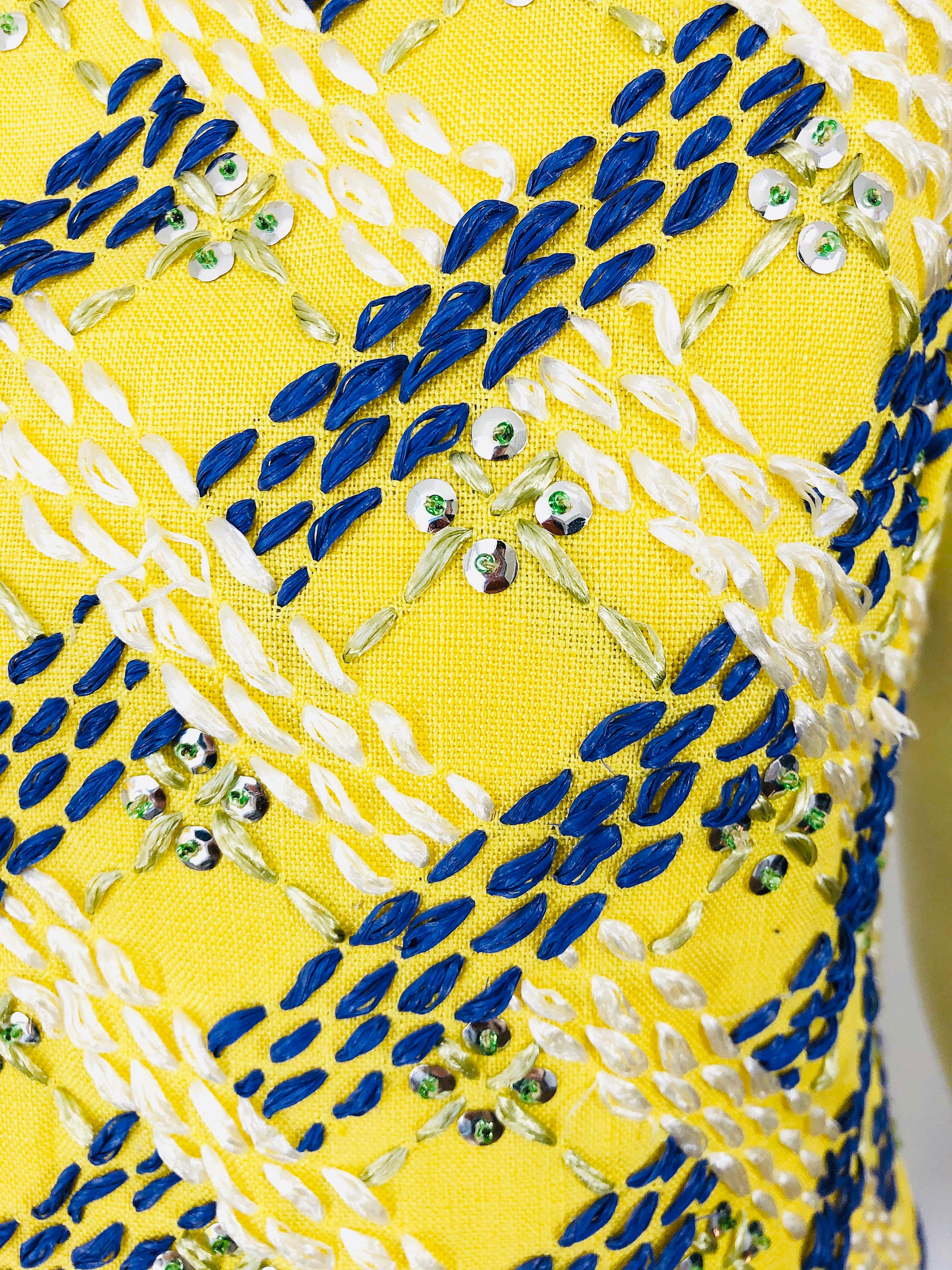 1960s Saks 5th Avenue Yellow + Blue Linen Embrodiered Raffia Sequin A Line Dress In Excellent Condition In San Diego, CA
