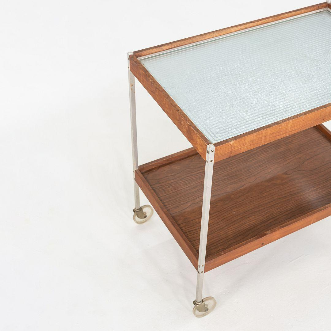 Aluminium 1960, Salton Hotable Two-Tier Heated Buffet Cart, Model No H-358 en vente