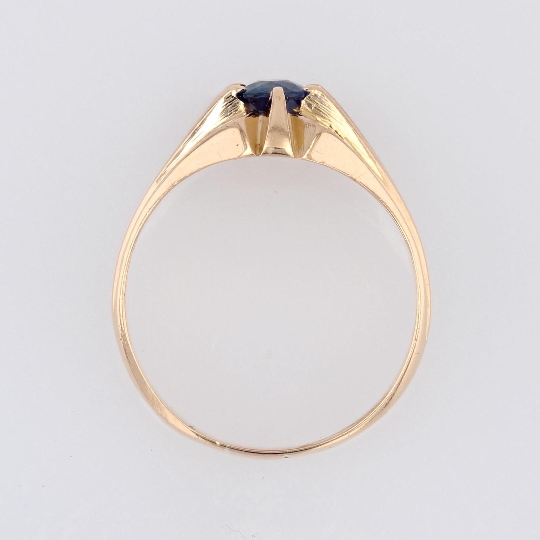 1960s Sapphire 18 Karat Yellow Gold Bangle Ring For Sale 5