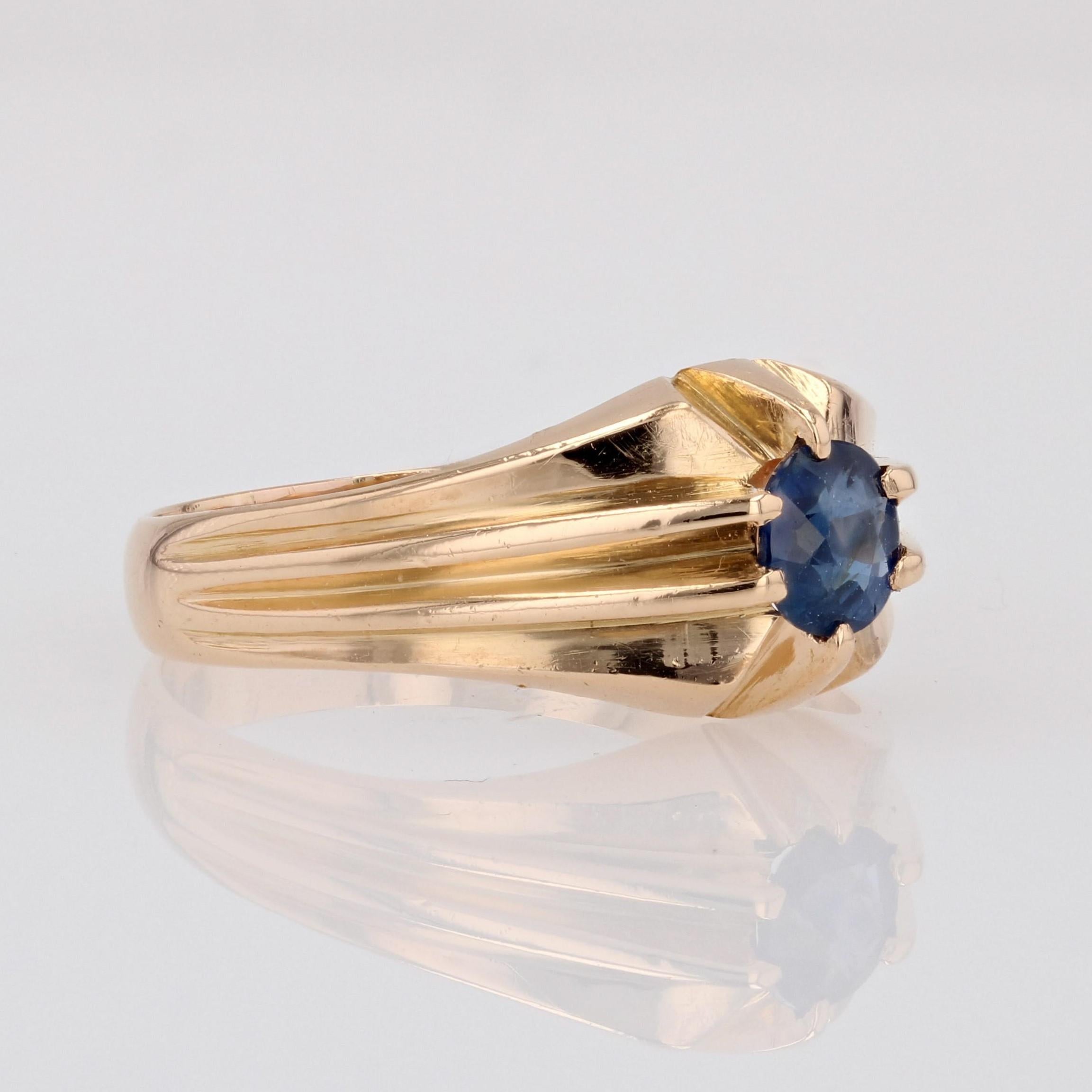 1960s Sapphire 18 Karat Yellow Gold Bangle Ring For Sale 2
