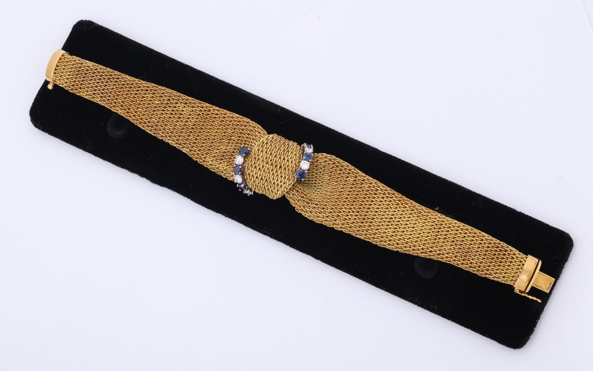 Round Cut 1960s Sapphire and Diamond Modified Bow Design Textured Ridge Gold Mesh Bracelet