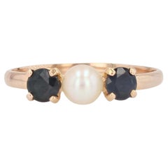 Vintage 1960s Sapphire Cultured Pearl 18 Karat Rose Gold Ring