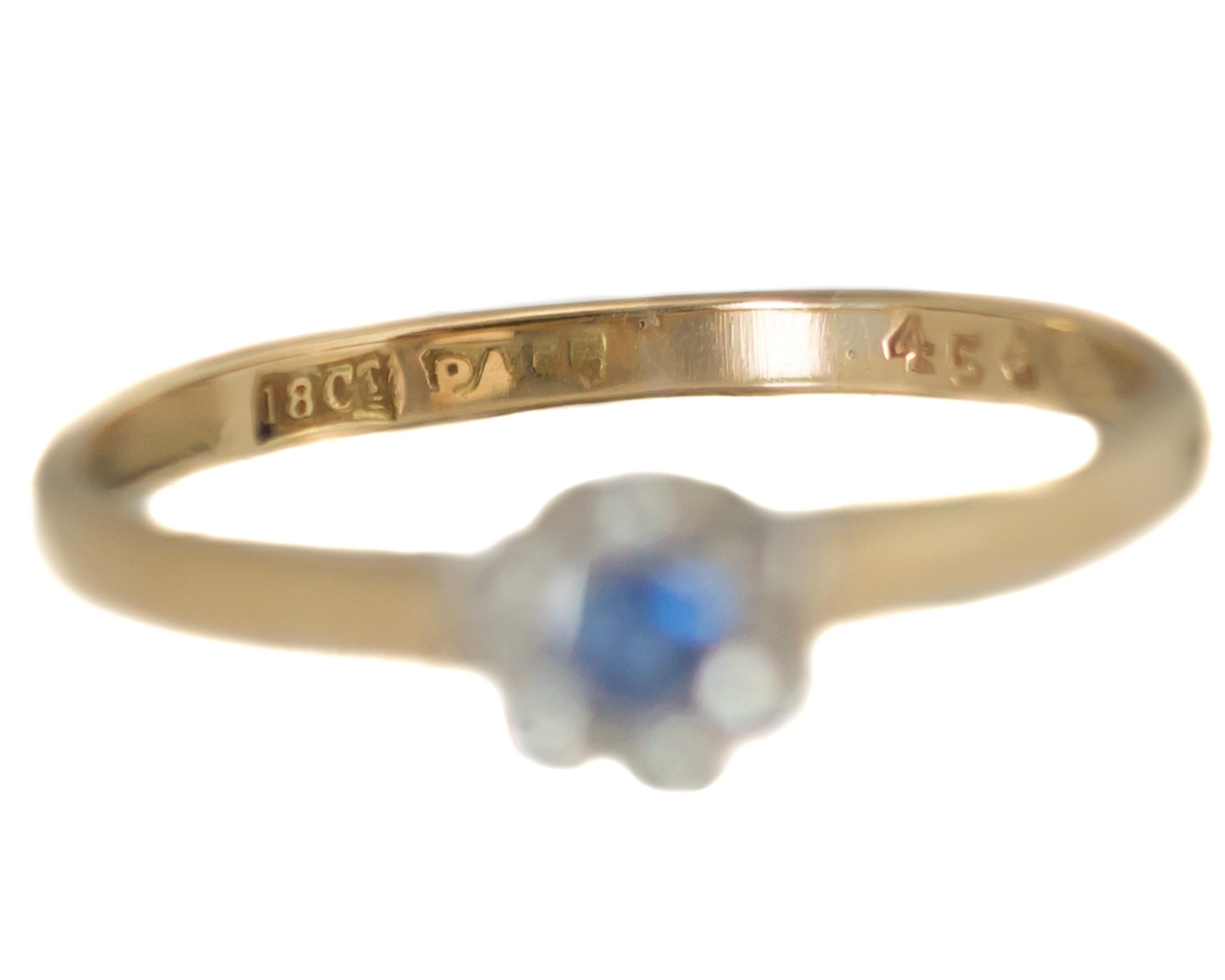 1960s Sapphire, Diamond and 18 Karat Gold Two-Tone Floral Ring For Sale 2