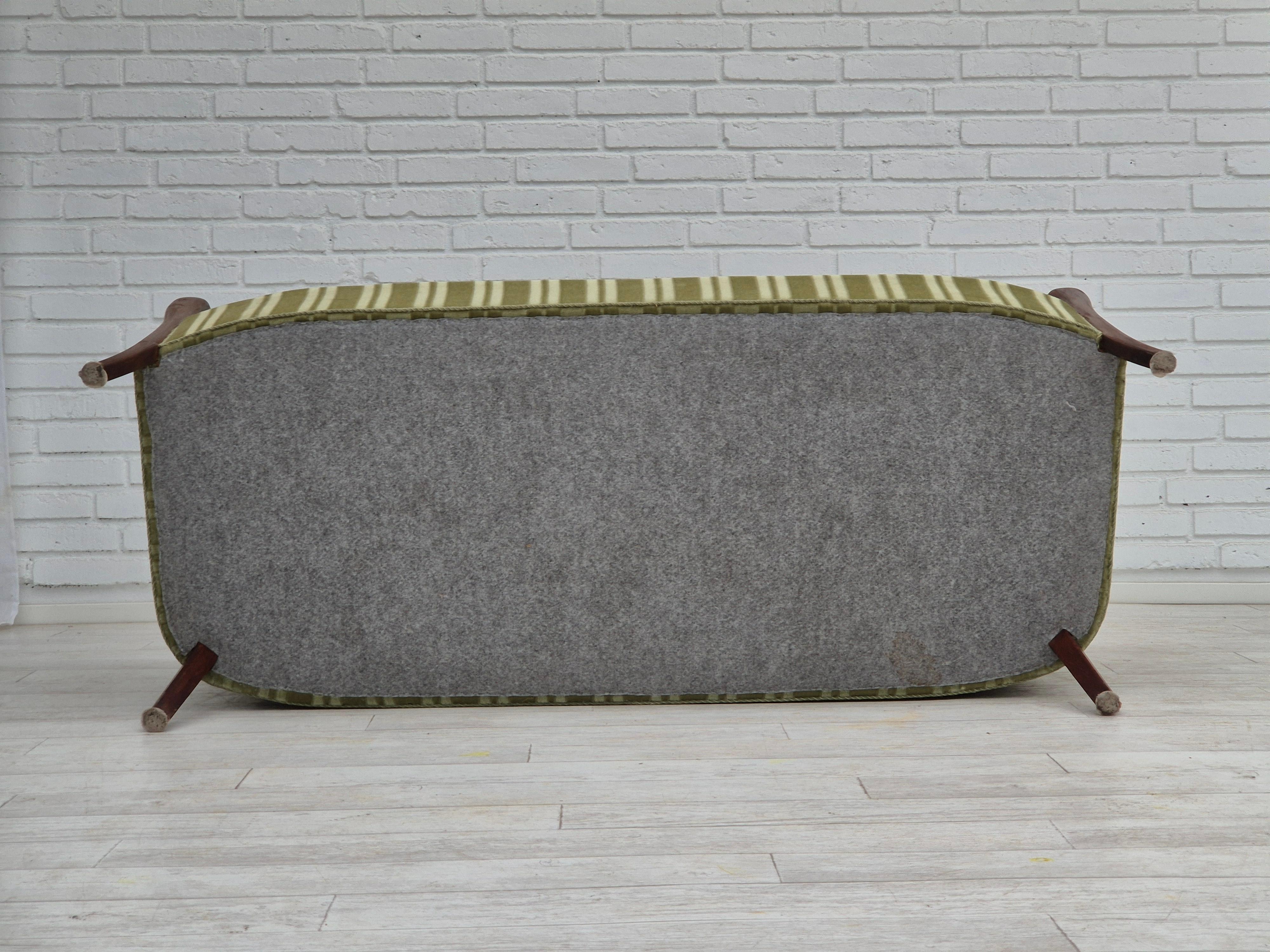 1960s, Scandinavian 2 seater sofa, original condition, velour, teak wood. For Sale 10