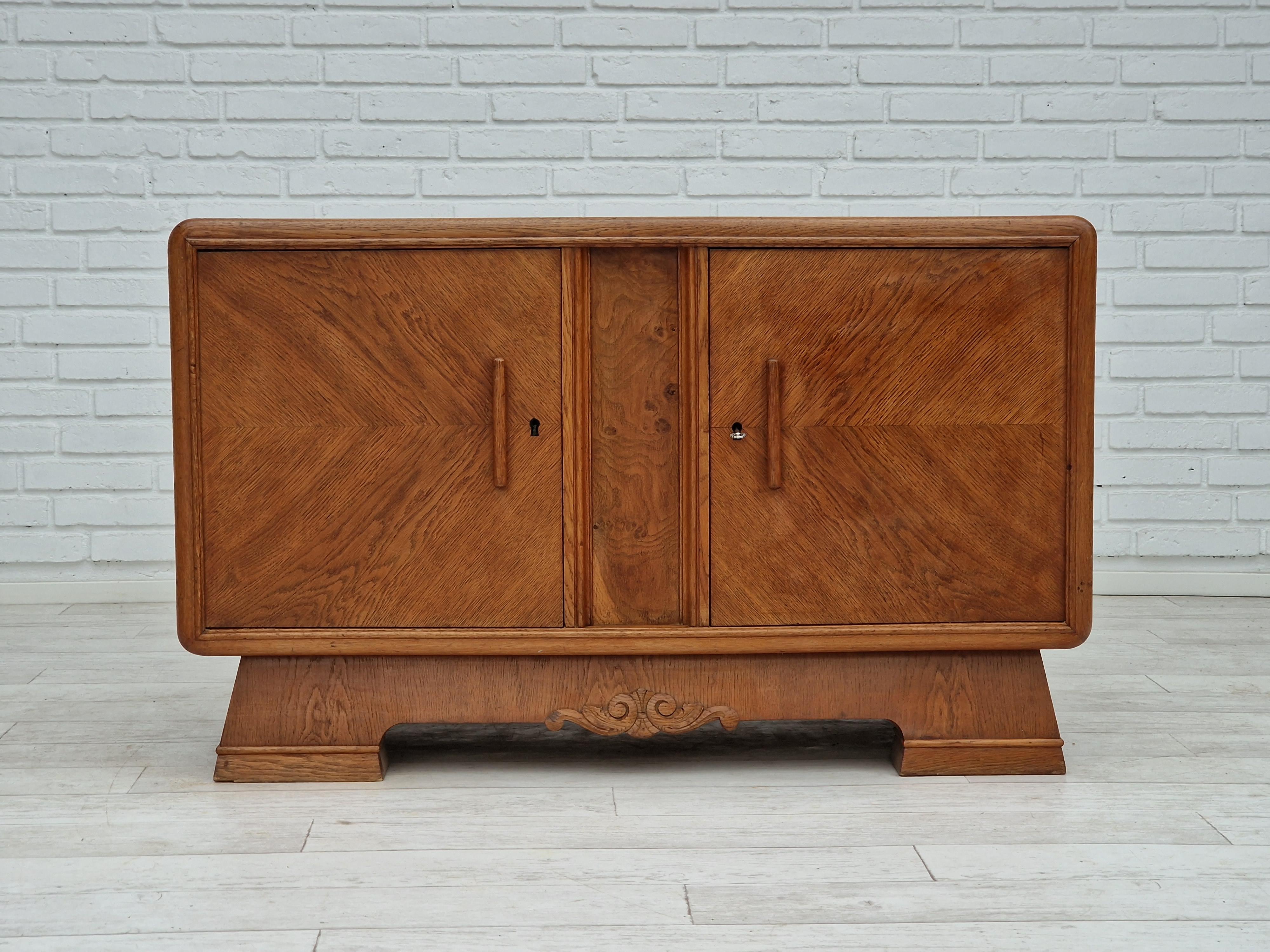 1960s, Scandinavian Art Deco Chest of Drawers, Oak Wood, Original Condition 7